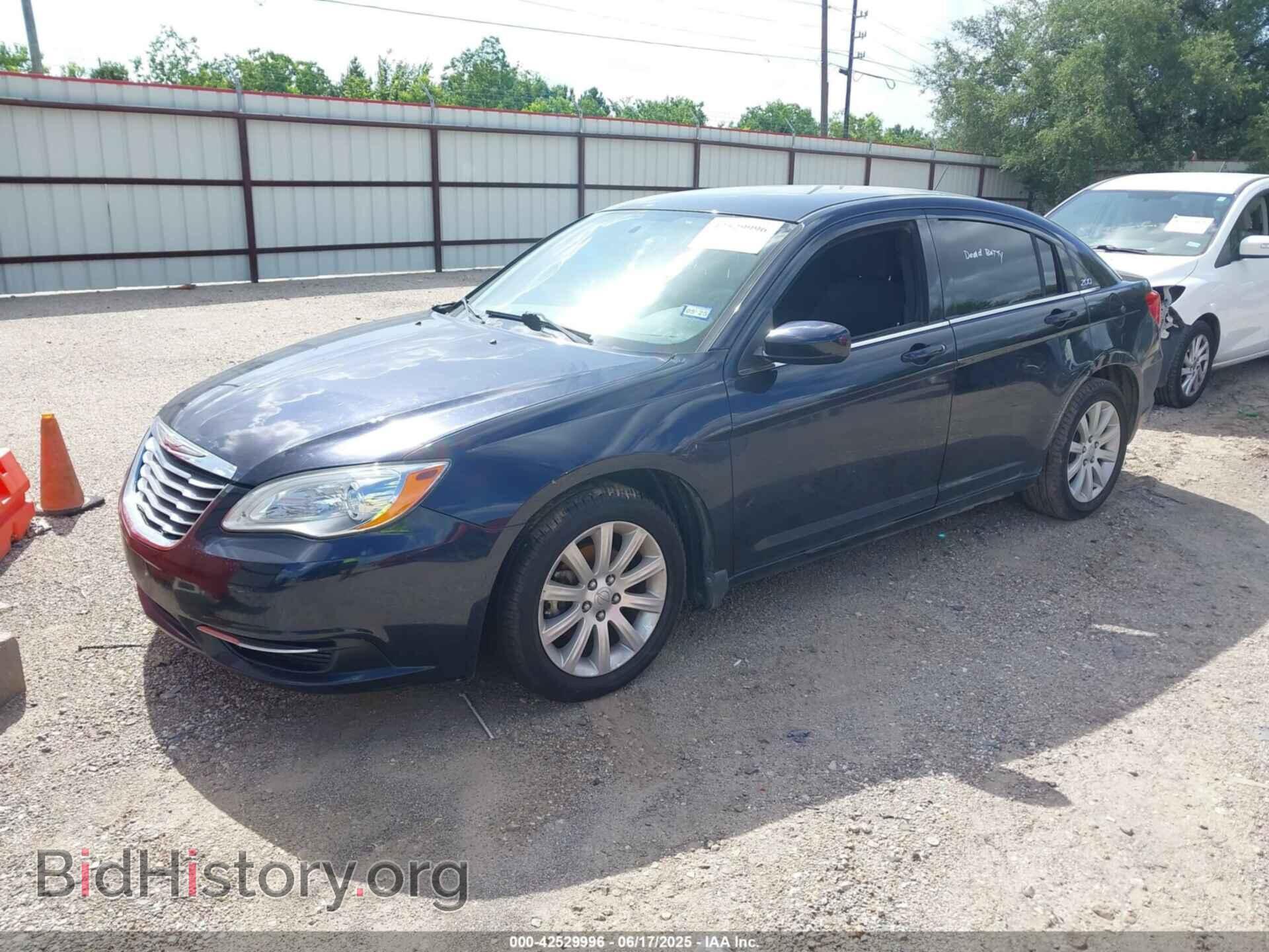 2011 CHRYSLER 200 - VIN: 1C3BC1FG1BN594828 - Фото 2