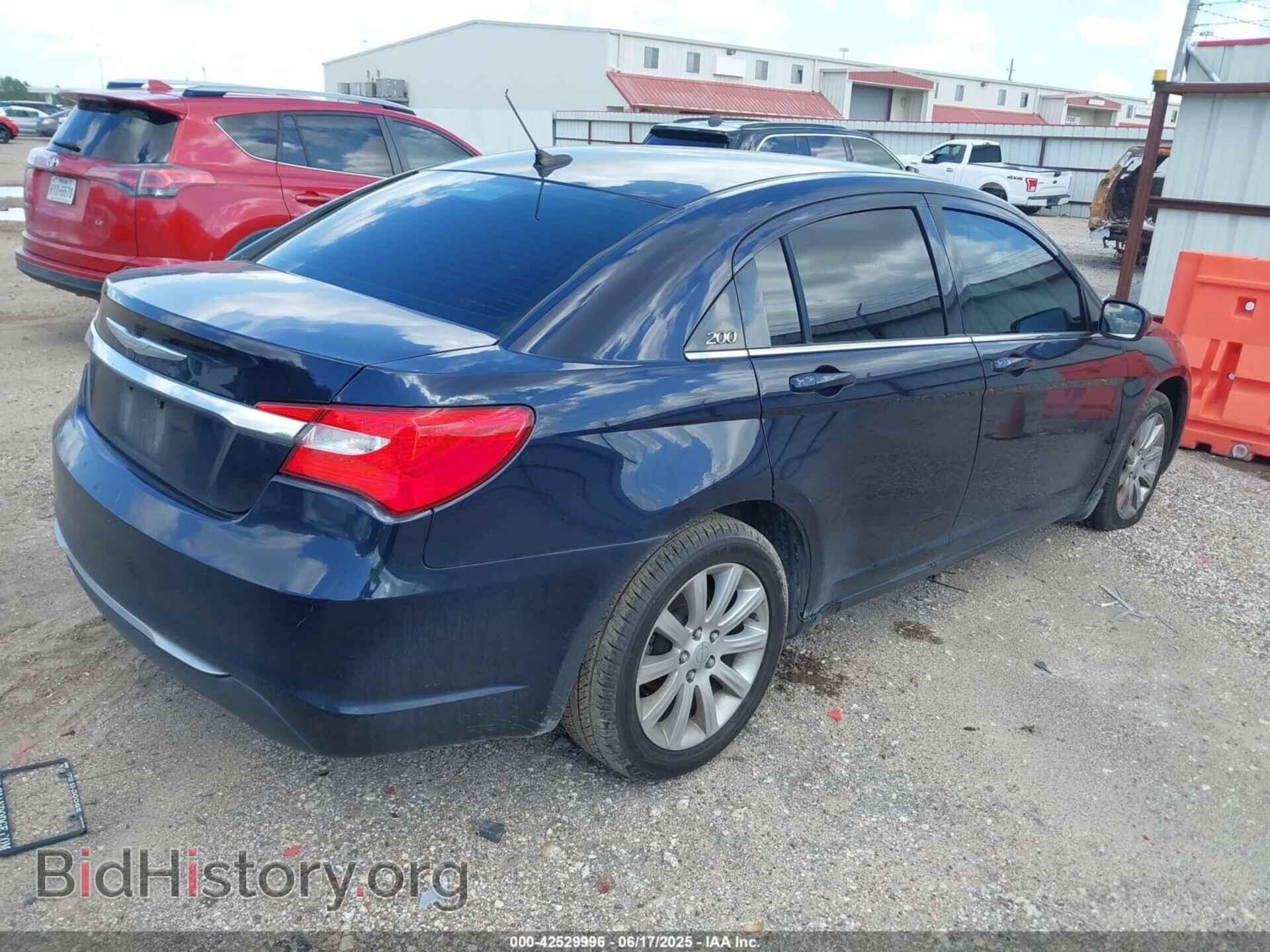 2011 CHRYSLER 200 - VIN: 1C3BC1FG1BN594828 - Фото 4
