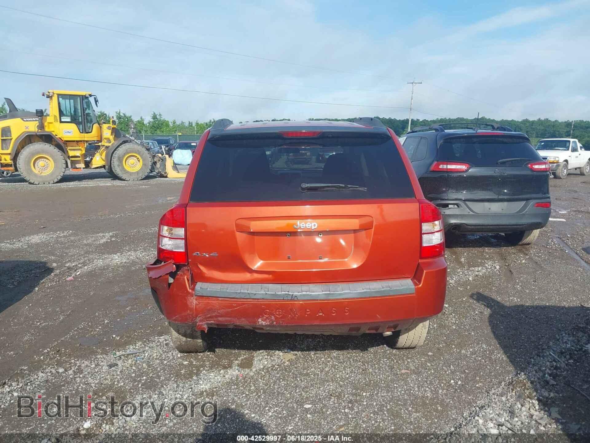 2008 JEEP COMPASS - VIN: 1J8FF47W18D795051 - Фото 16