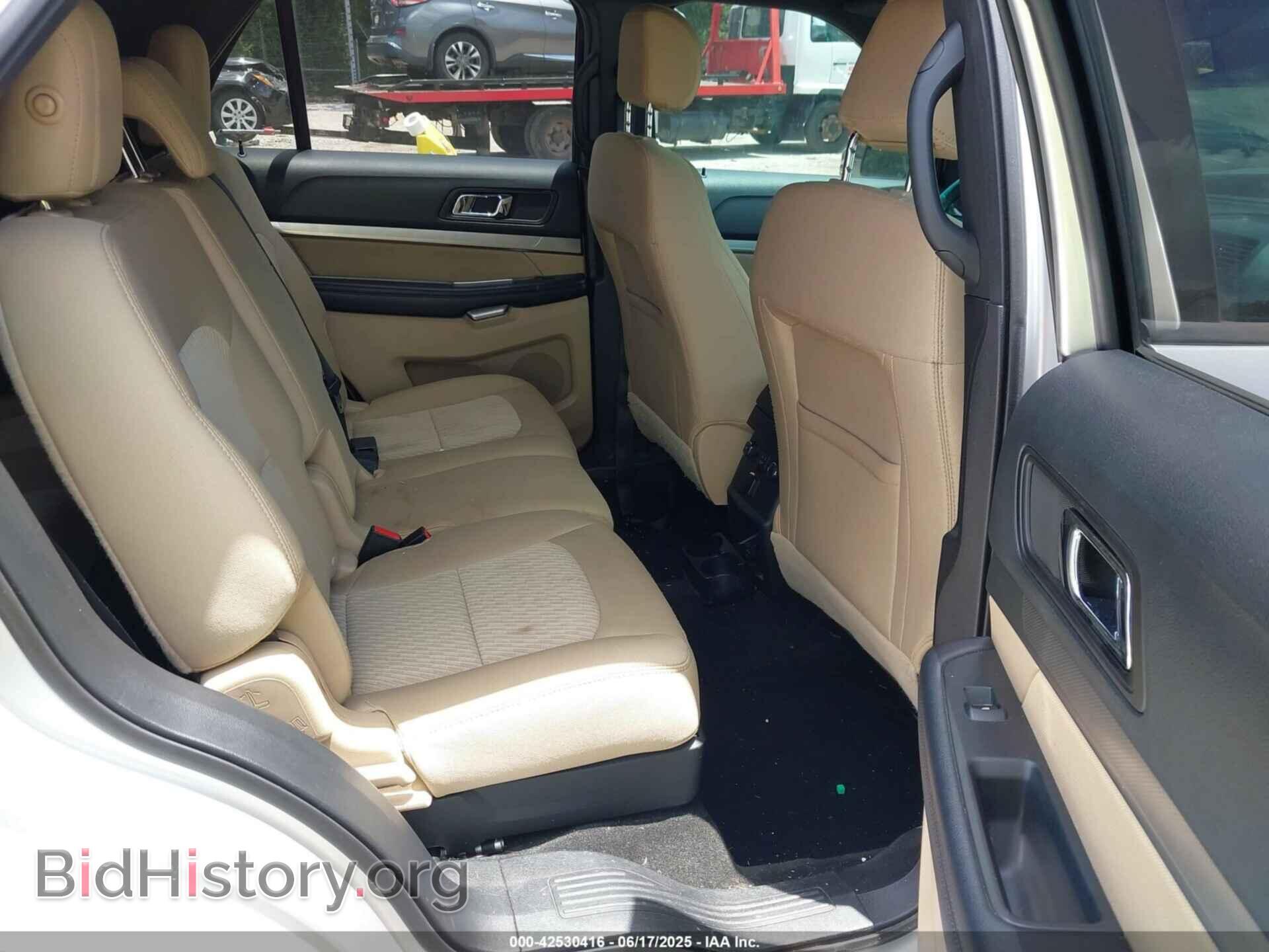 2017 FORD EXPLORER - VIN: 1FM5K7BH4HGB49618 - Photo 8