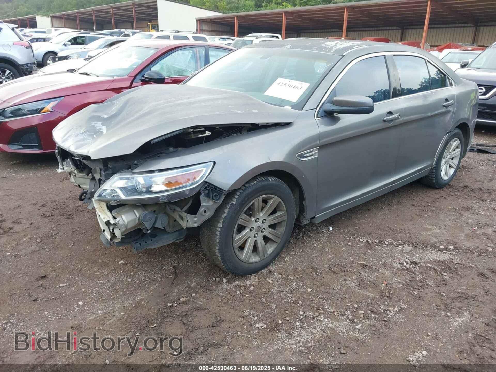 2011 FORD TAURUS - VIN: 1FAHP2DW7BG155945 - Фото 2