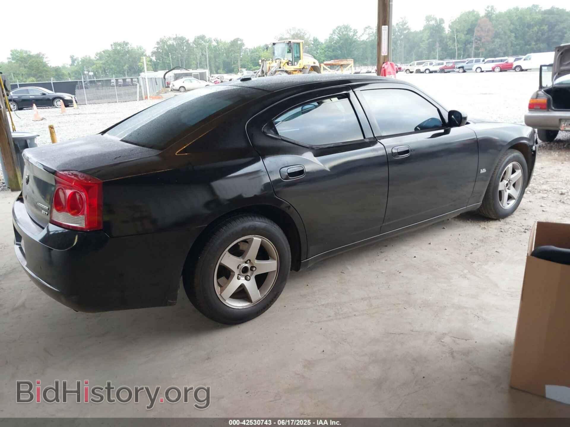 2010 DODGE CHARGER - VIN: 2B3CA3CV2AH107648 - Фото 4