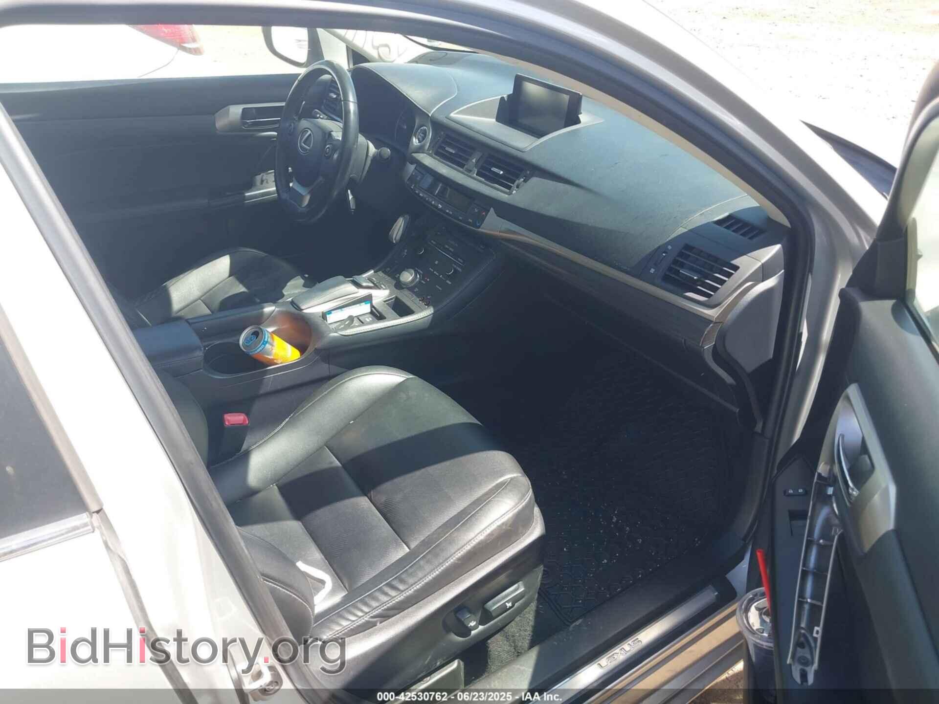 2014 LEXUS CT 200H - VIN: JTHKD5BH4E2197486 - Photo 5