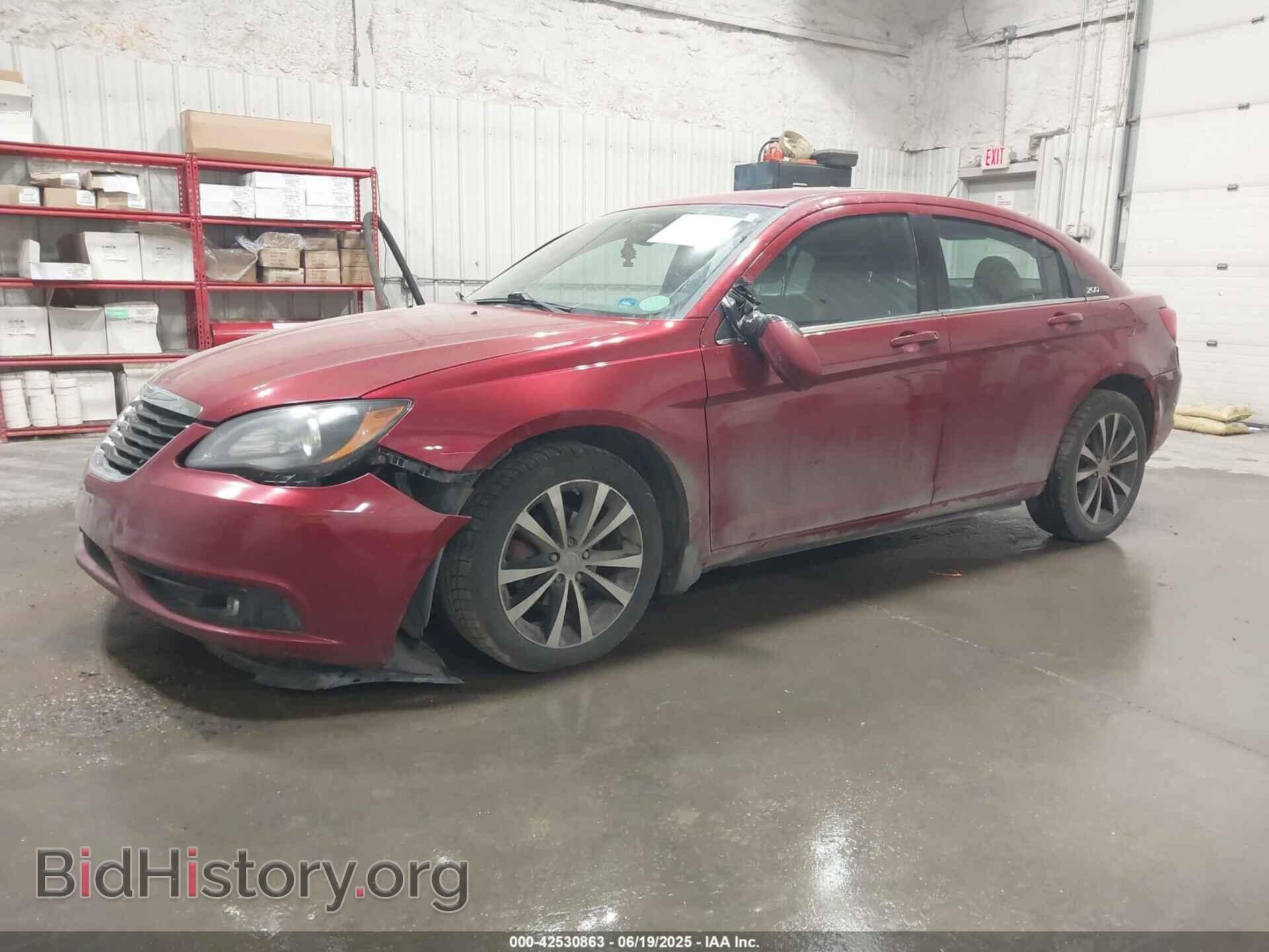 2014 CHRYSLER 200 - VIN: 1C3CCBBB6EN119331 - Фото 2