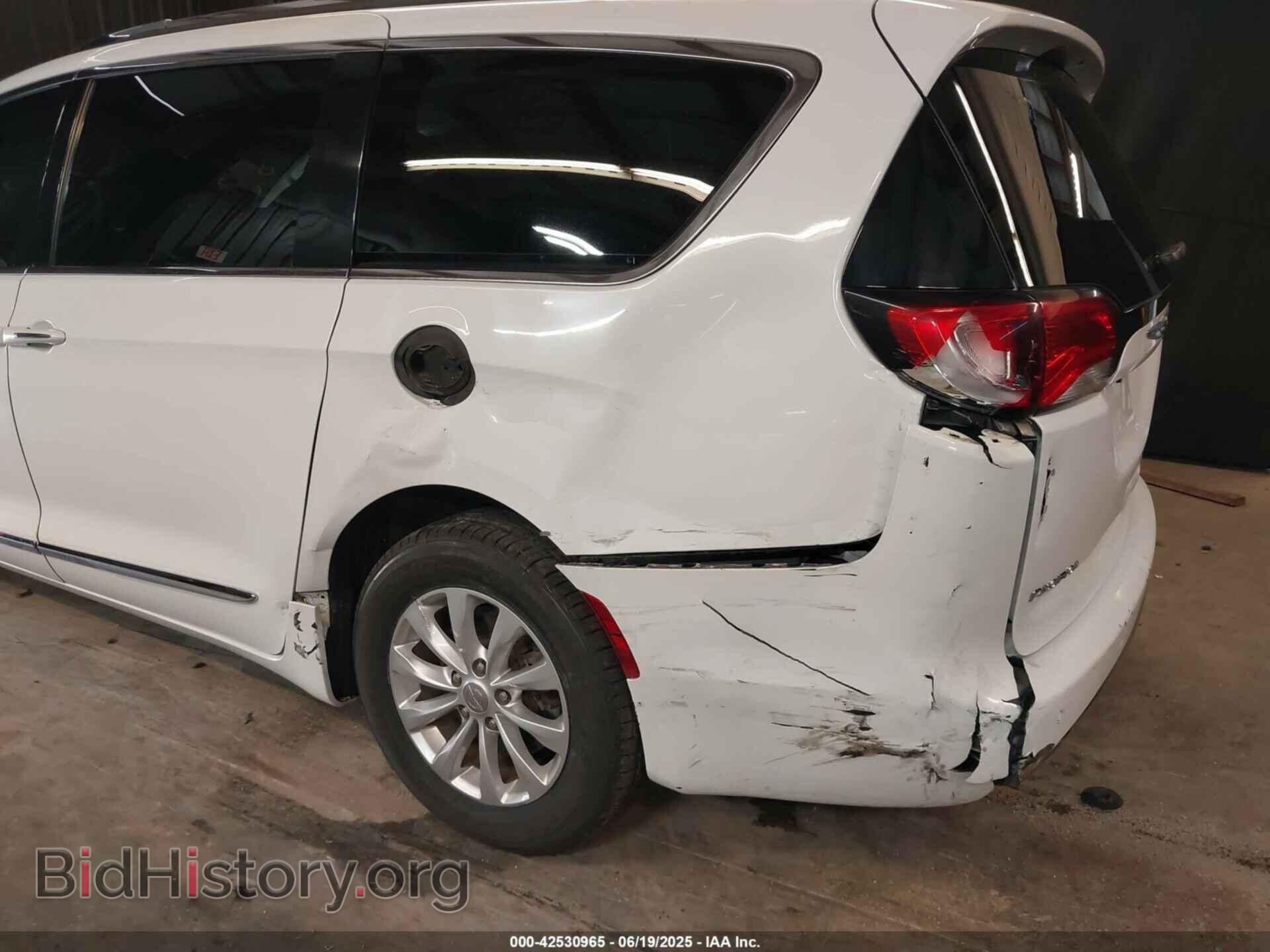 2018 CHRYSLER PACIFICA - VIN: 2C4RC1BG7JR152329 - Фото 6