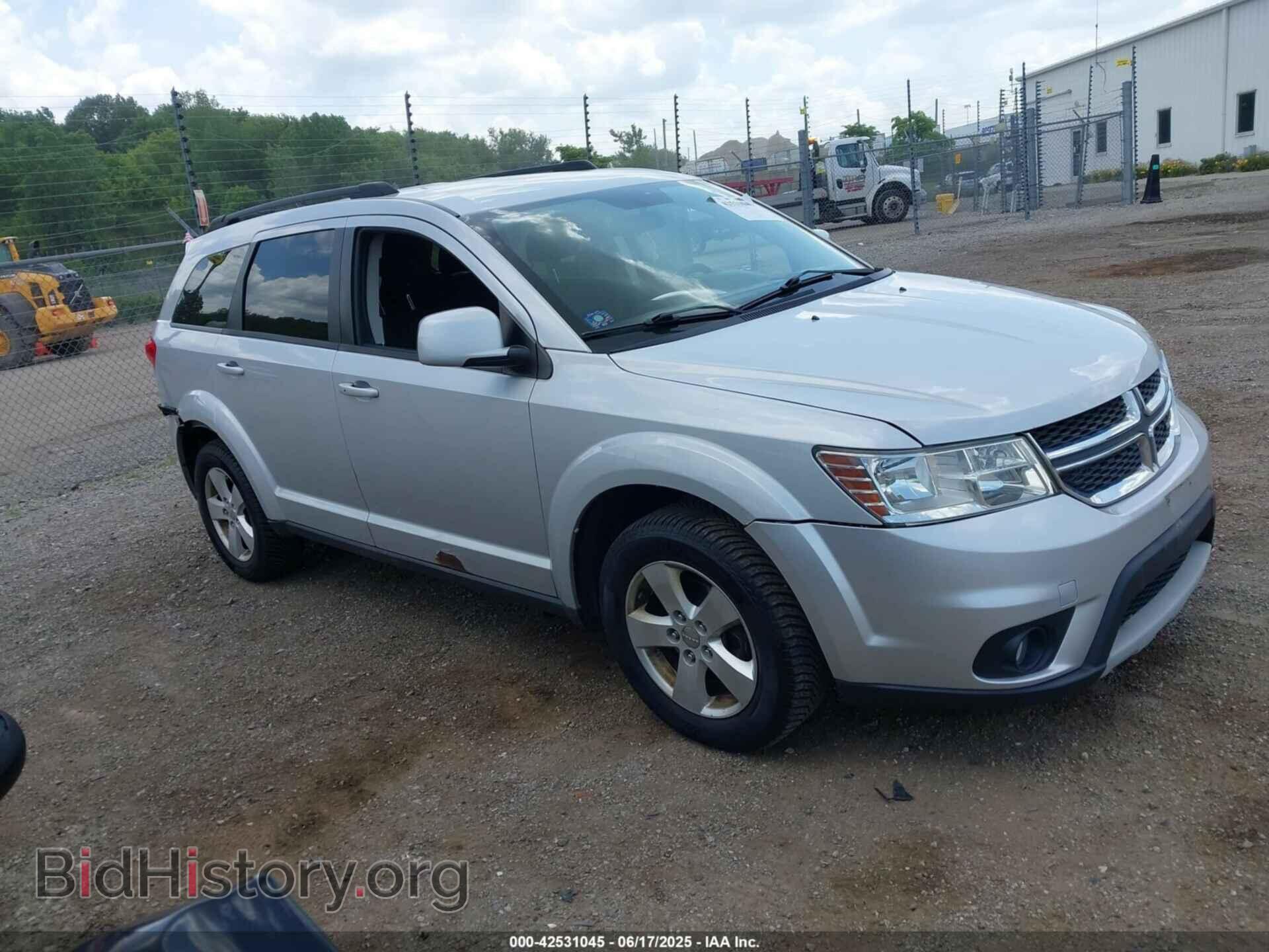 Фотография 3D4PG1FG3BT528211 - DODGE JOURNEY 2011