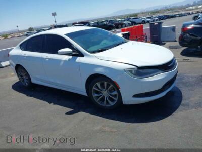 2015 Chrysler 200 S, белый — VIN 1C3CCCBB2FN587211, IAAI