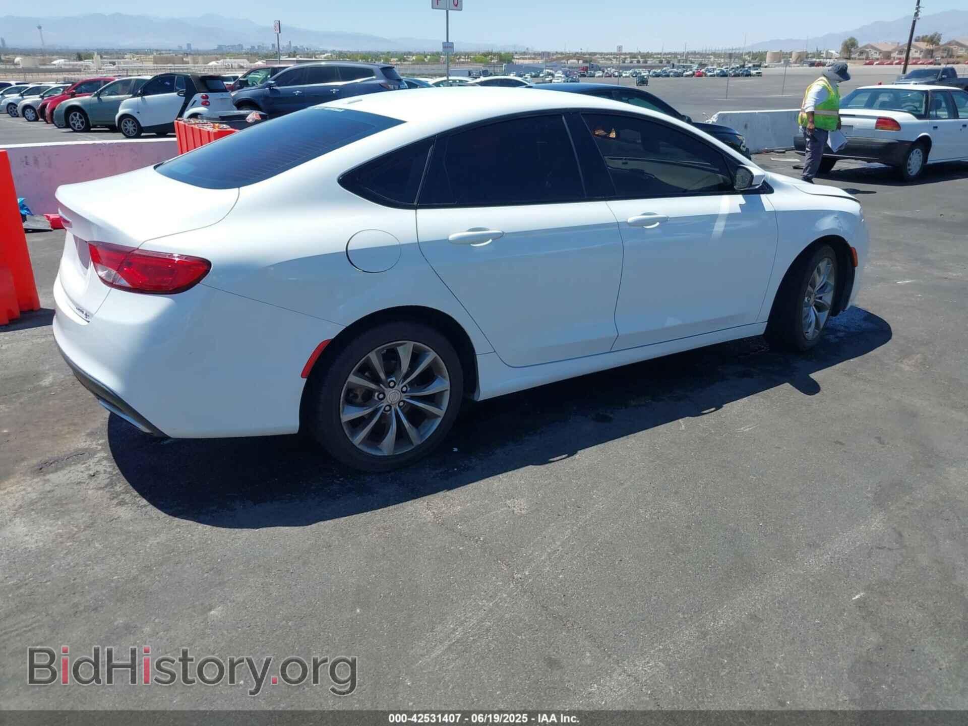 2015 CHRYSLER 200 - VIN: 1C3CCCBB2FN587211 - Photo 4