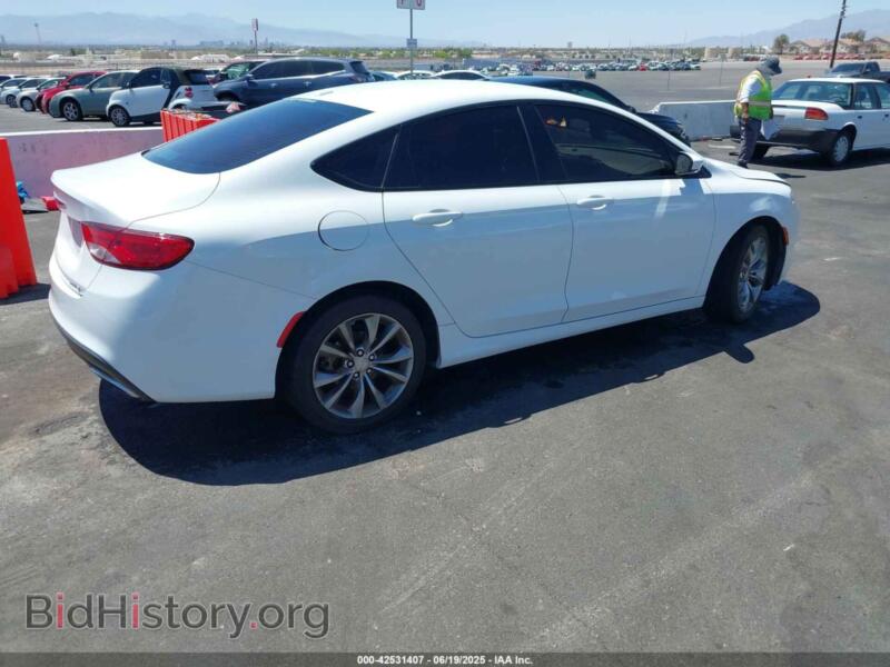 2015 Chrysler 200 (VIN 1C3CCCBB2FN587211) — фото 4 из 11