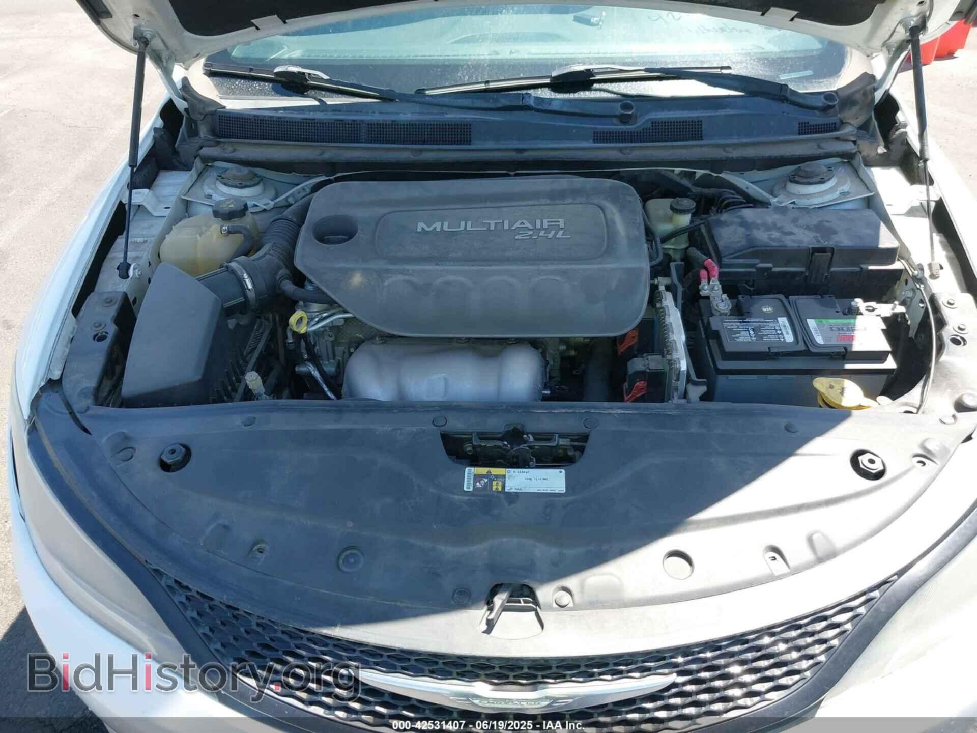 2015 CHRYSLER 200 - VIN: 1C3CCCBB2FN587211 - Photo 10