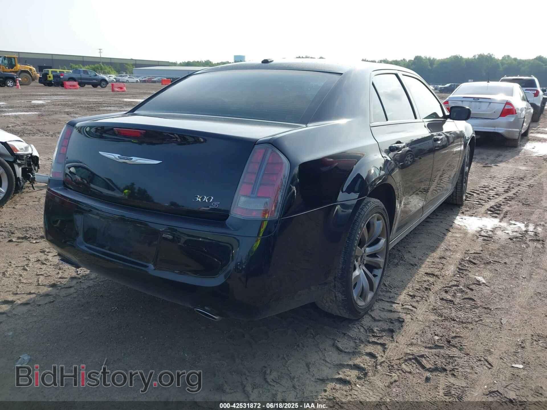 2014 CHRYSLER 300 - VIN: 2C3CCABG6EH221968 - Фото 4