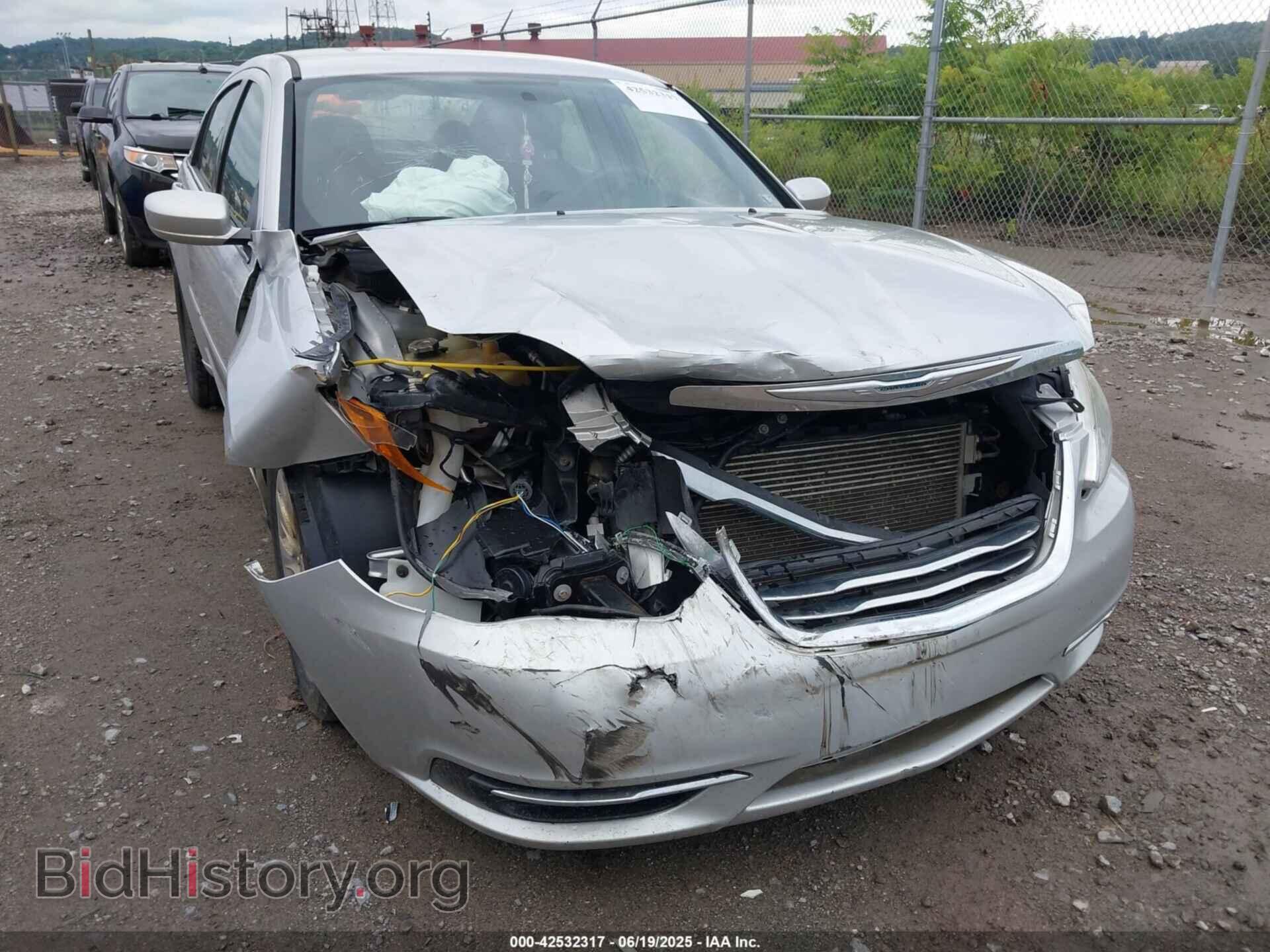 2012 CHRYSLER 200 - VIN: 1C3CCBAG9CN261702 - Фото 6