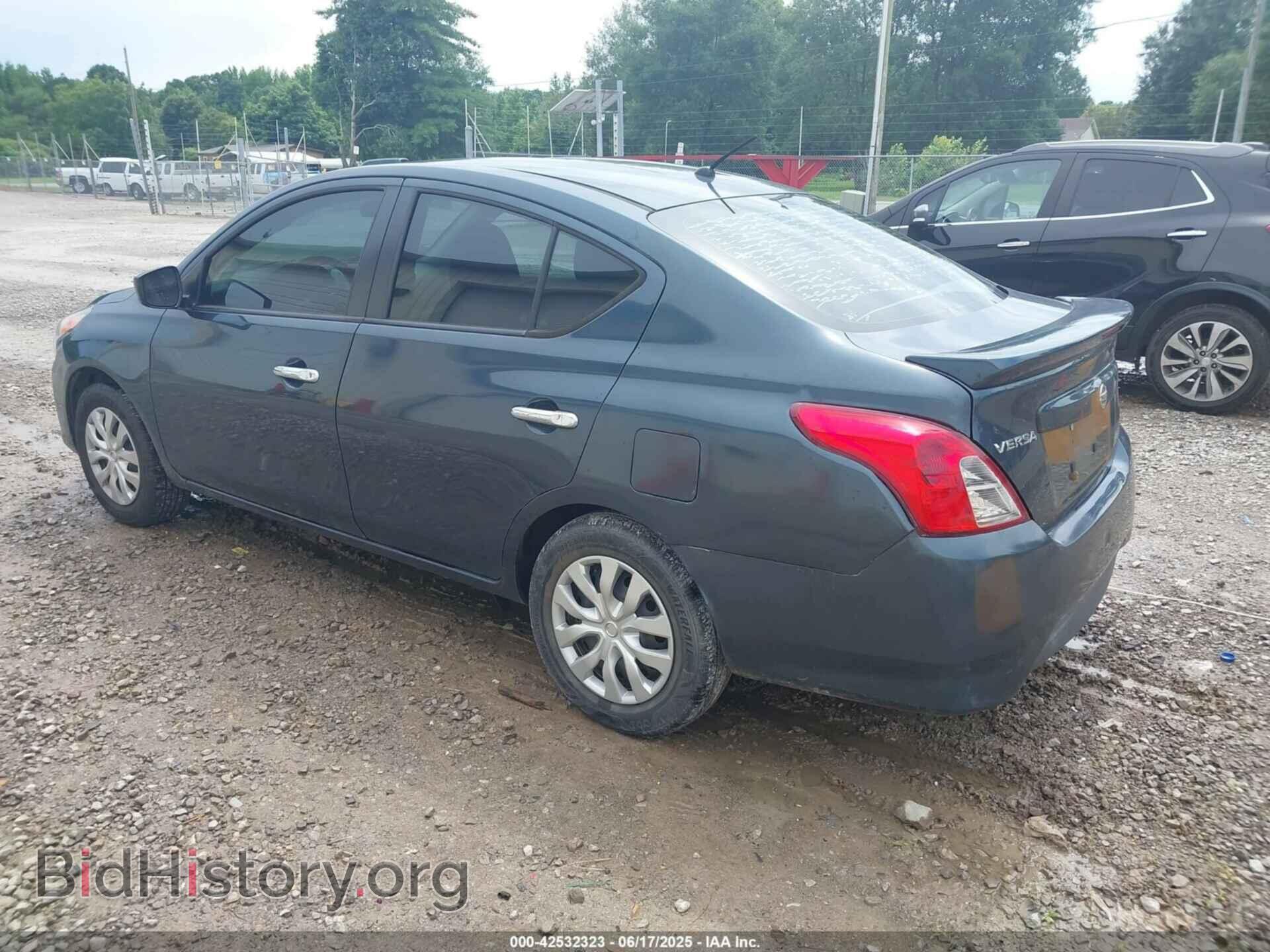 2017 NISSAN VERSA - VIN: 3N1CN7AP1HL841281 - Фото 3