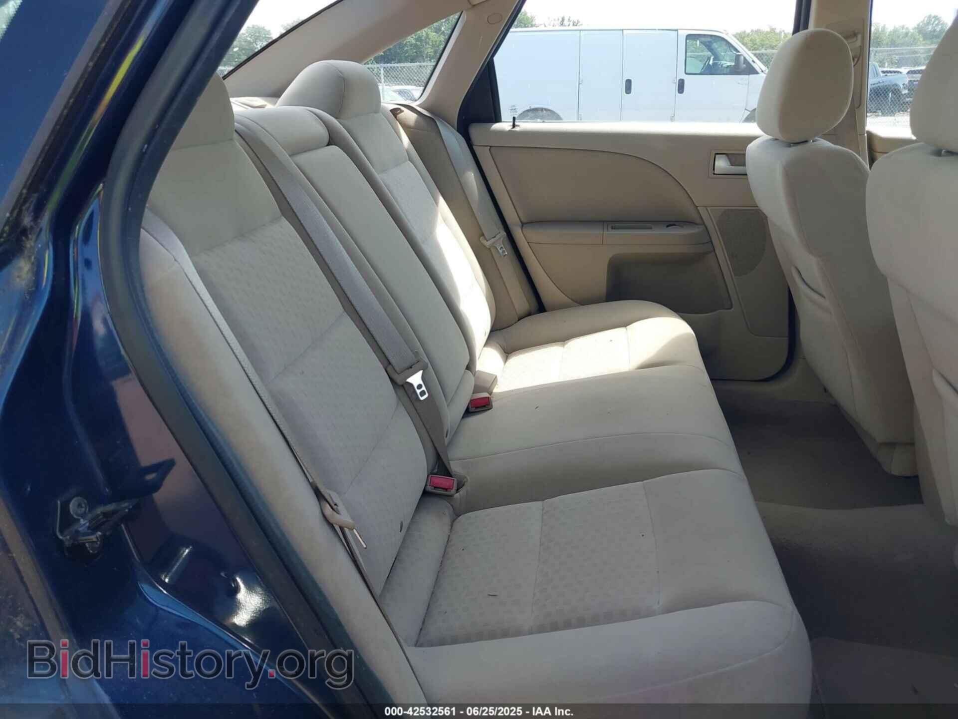 2006 FORD FIVE HUNDRED - VIN: 1FAFP23106G154753 - Фото 8