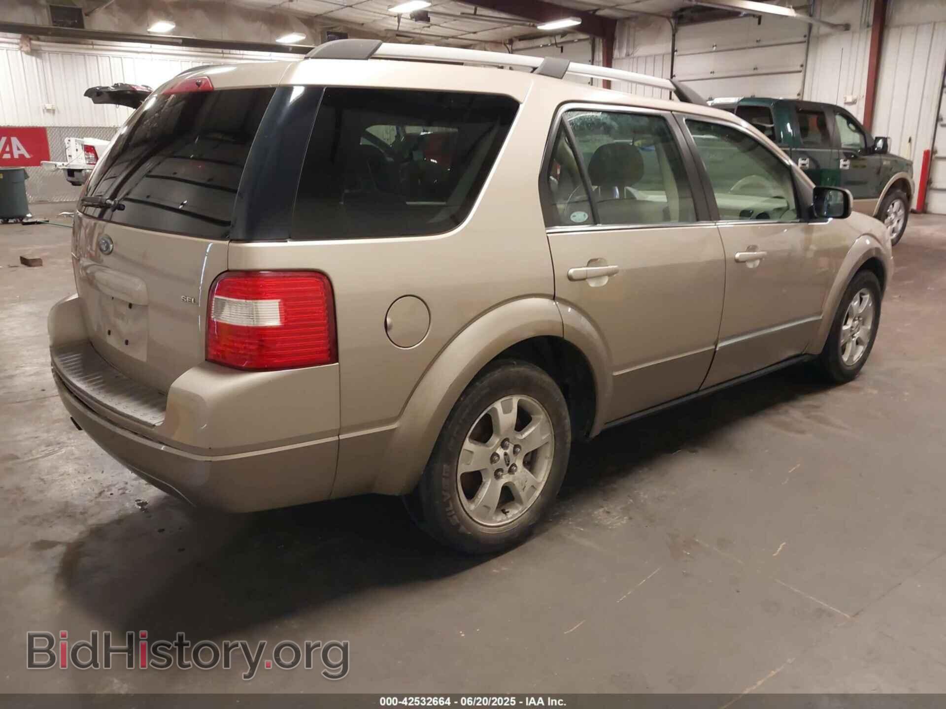 2005 FORD FREESTYLE - VIN: 1FMDK02195GA03149 - Фото 4
