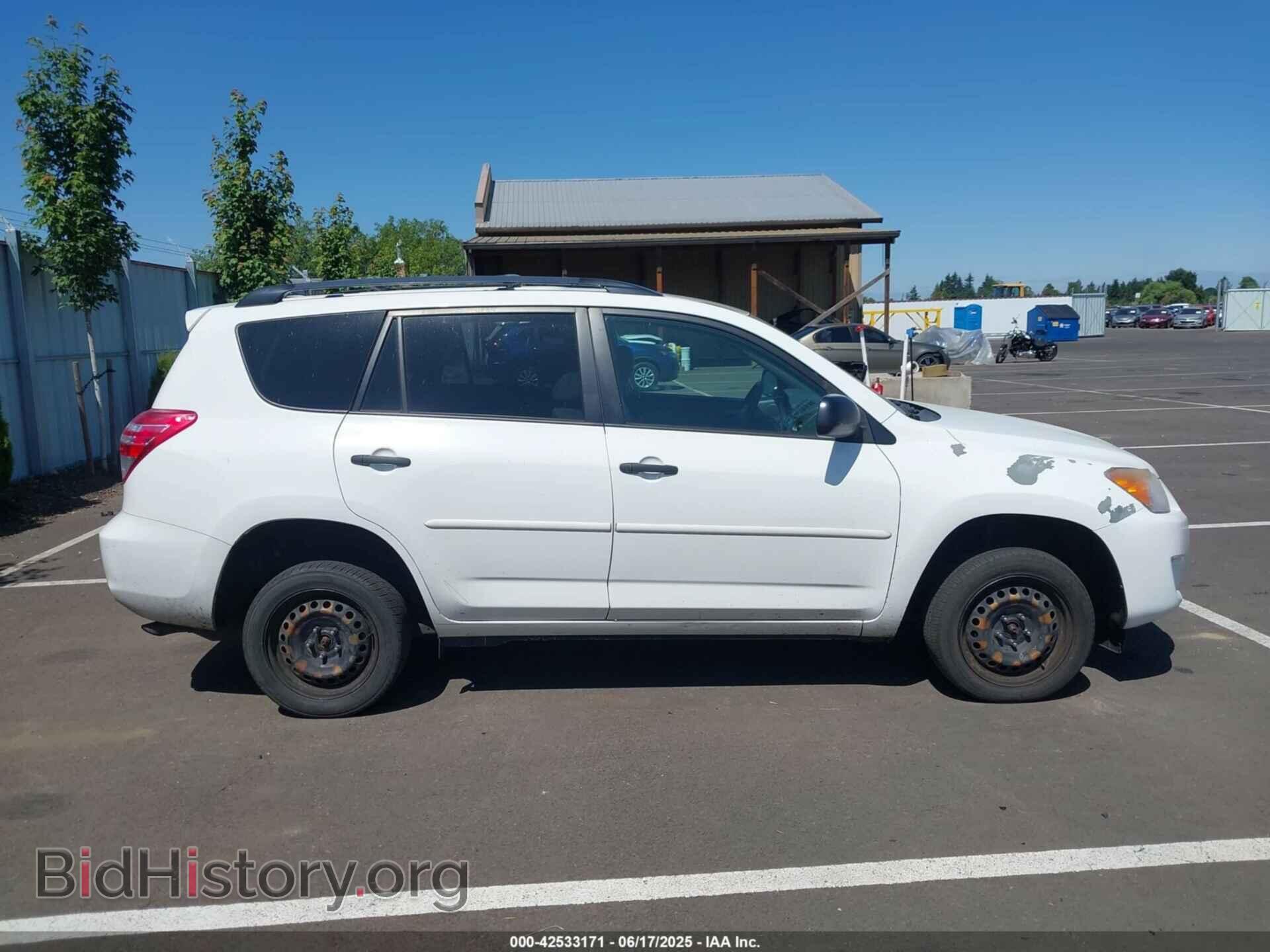 2011 TOYOTA RAV4 - VIN: 2T3BF4DV9BW084919 - Фото 13