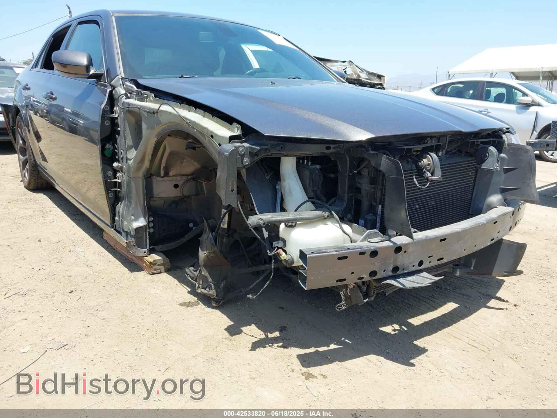 2019 CHRYSLER 300 - VIN: 2C3CCABG7KH562811 - Фото 6