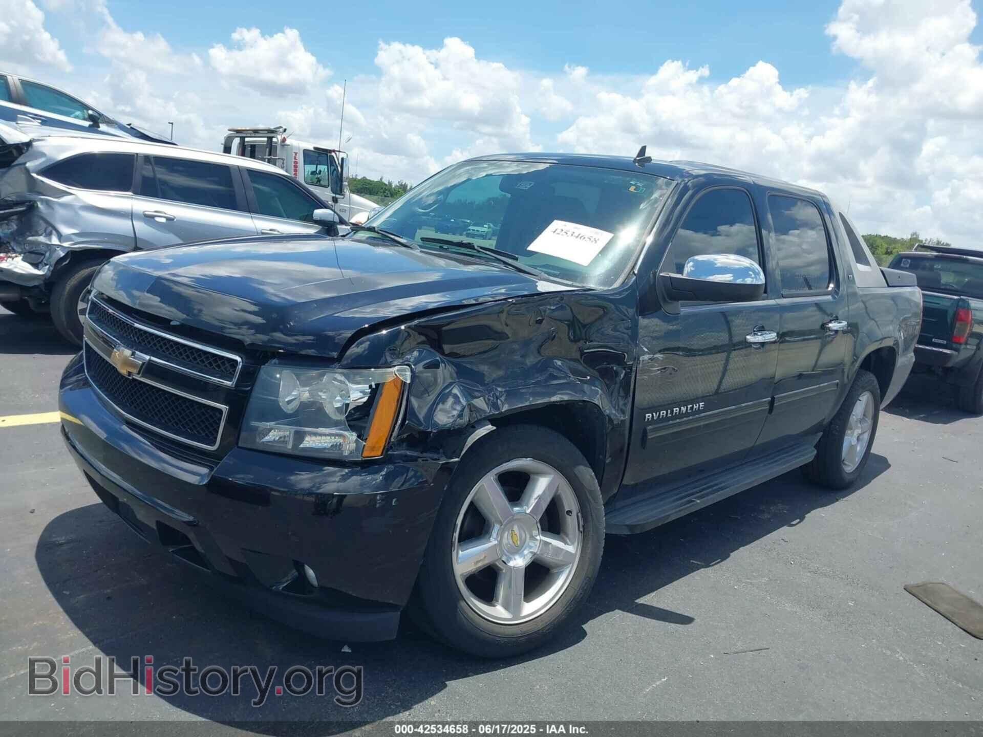 2010 CHEVROLET AVALANCHE 1500 - VIN: 3GNNCFE09AG234862 - Фото 2