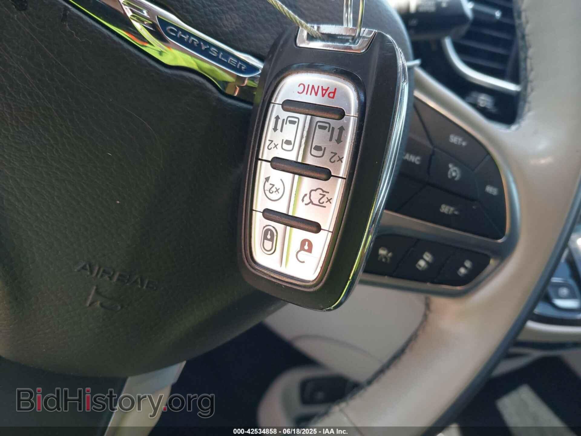 2020 CHRYSLER PACIFICA - VIN: 2C4RC1GG3LR141680 - Фото 11