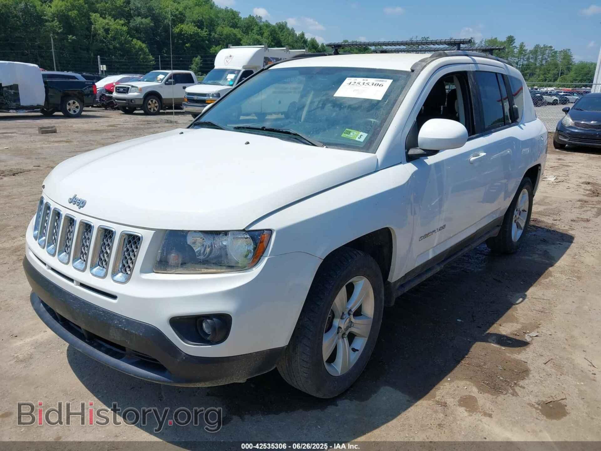 2014 JEEP COMPASS - VIN: 1C4NJDEB7ED703244 - Photo 2