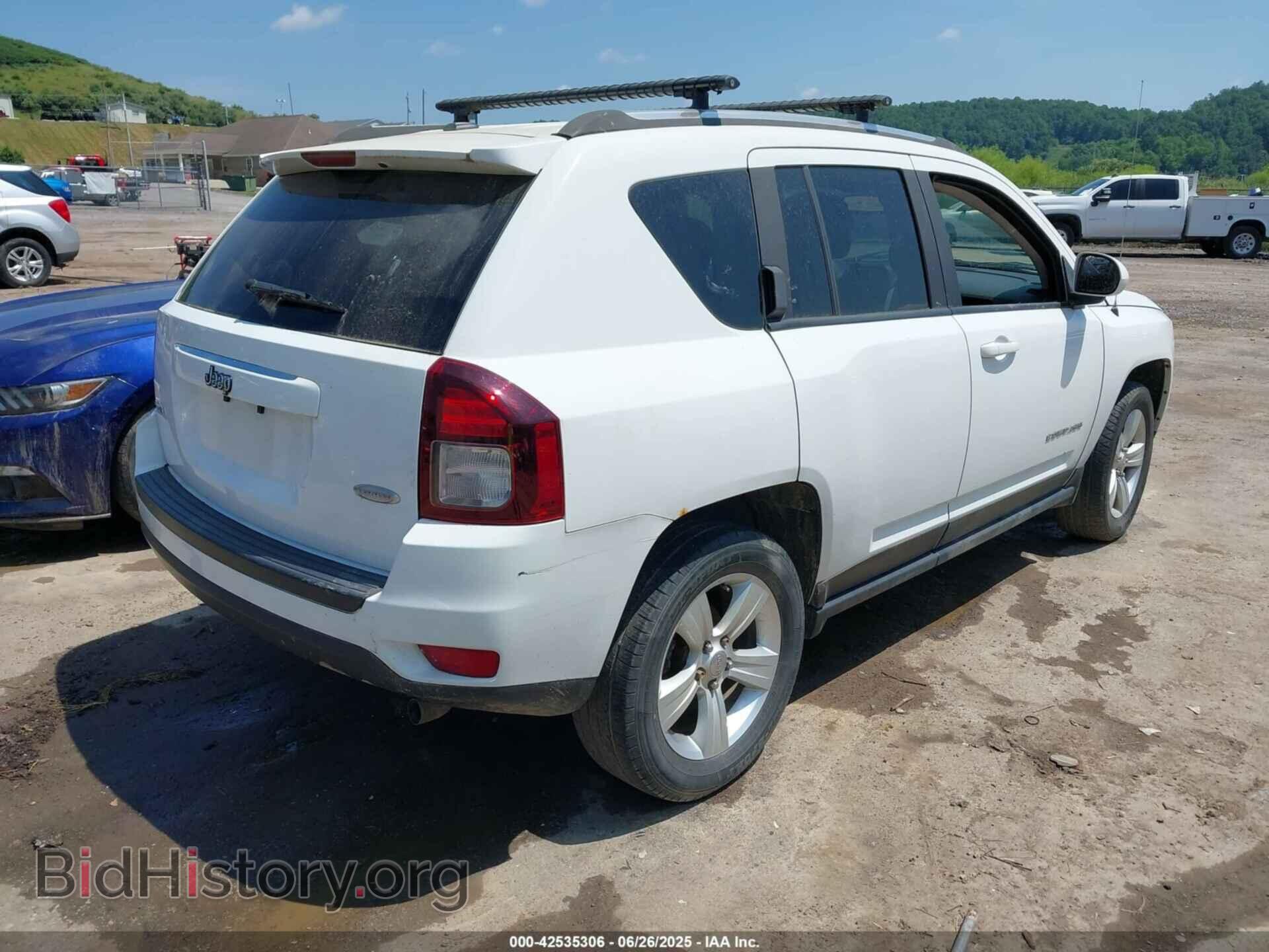 2014 JEEP COMPASS - VIN: 1C4NJDEB7ED703244 - Photo 4
