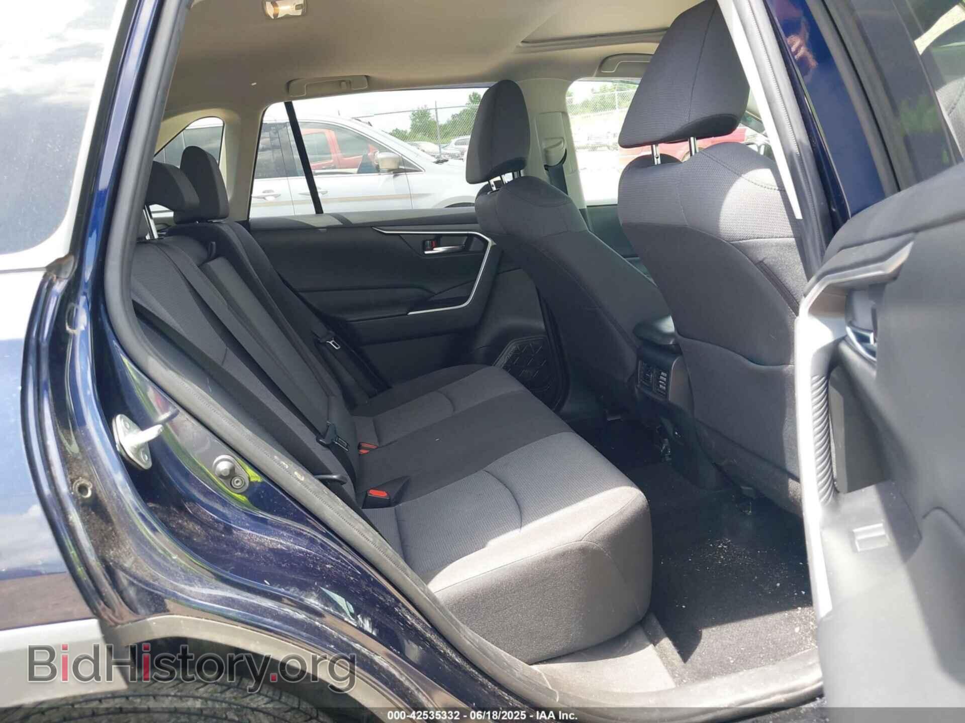 2021 TOYOTA RAV4 - VIN: JTMP1RFV3MD072909 - Фото 8