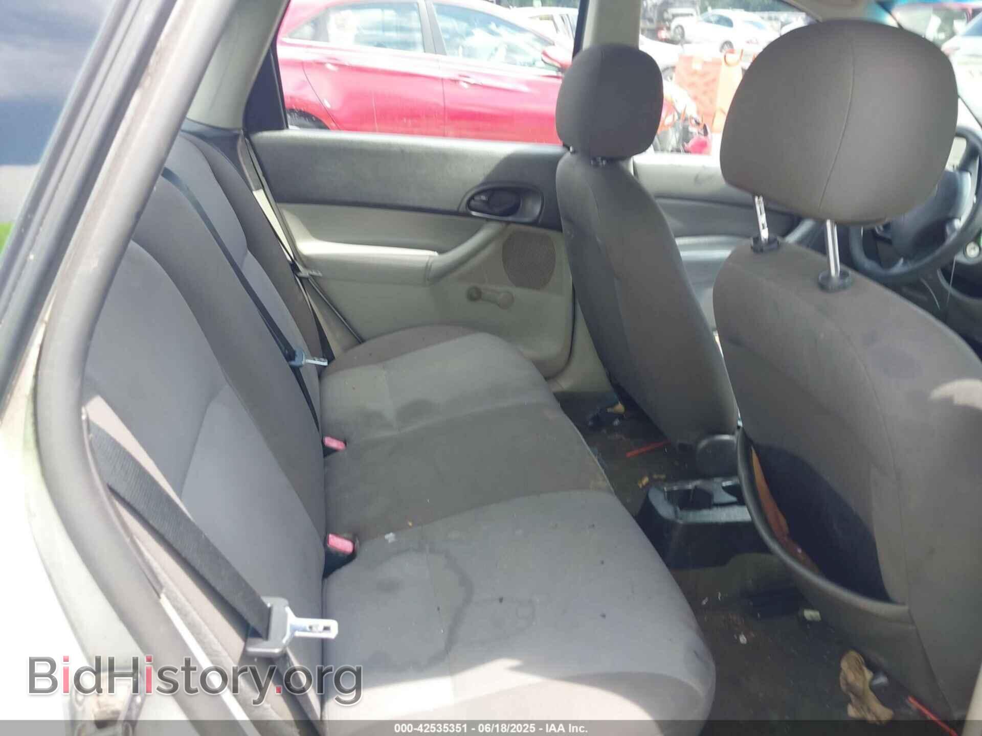 2006 FORD FOCUS - VIN: 1FAFP34N56W228519 - Фото 8