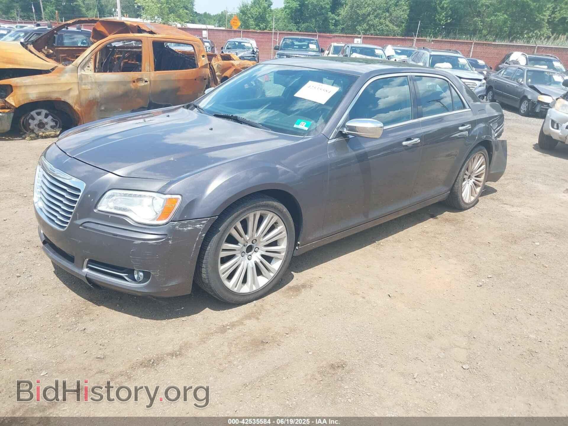 2013 CHRYSLER 300C - VIN: 2C3CCAEG9DH731936 - Фото 2