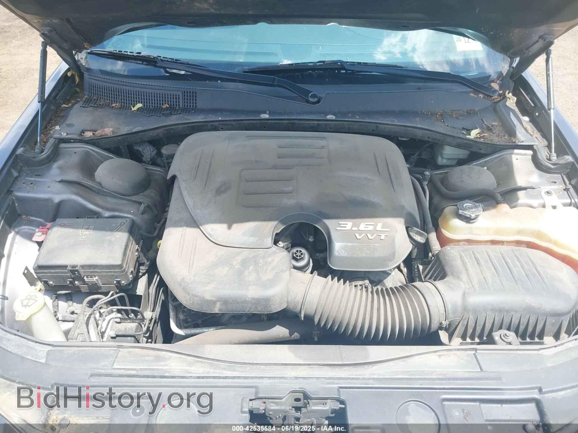 2013 CHRYSLER 300C - VIN: 2C3CCAEG9DH731936 - Фото 10
