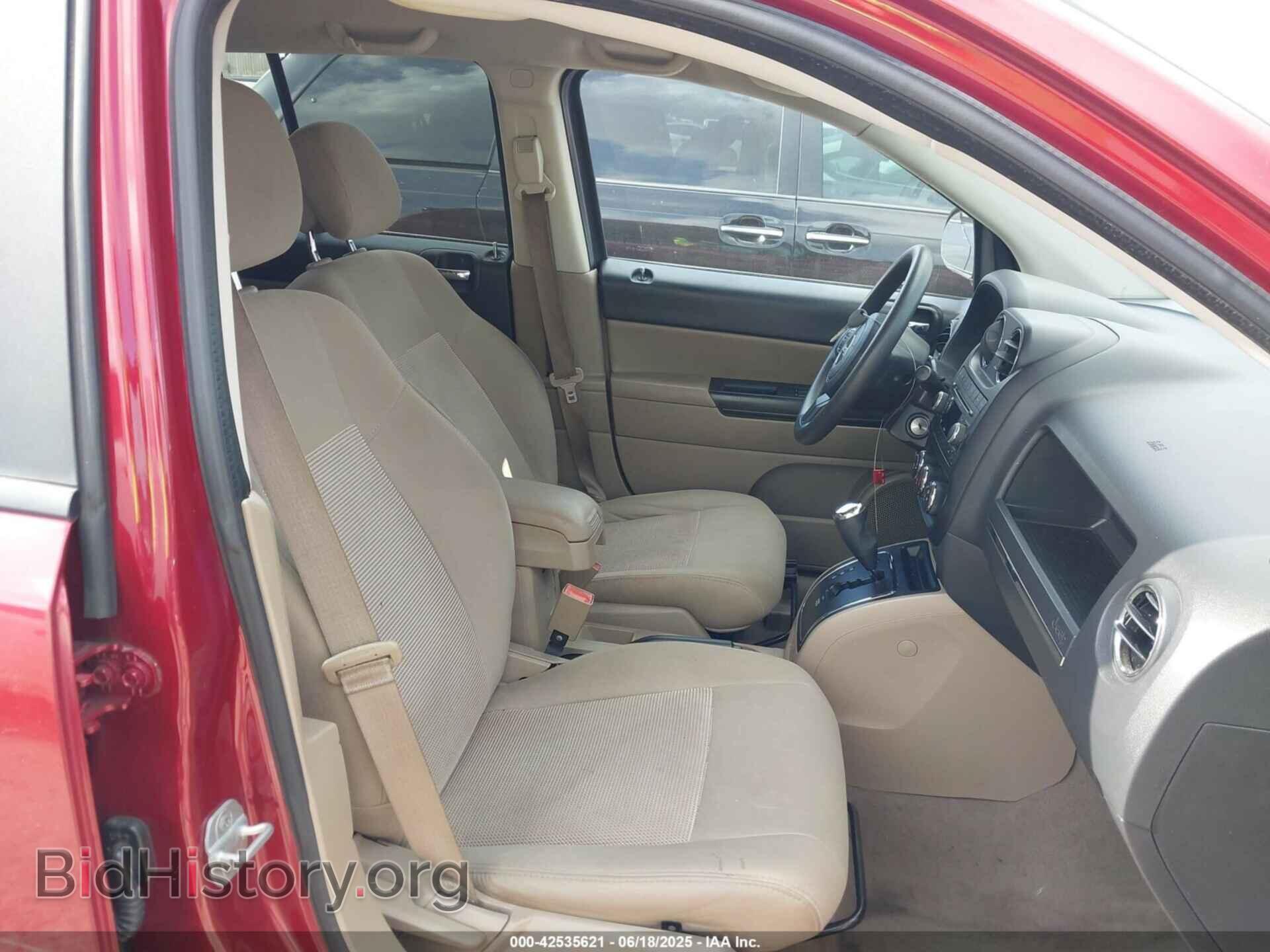 2014 JEEP COMPASS - VIN: 1C4NJCBA4ED769742 - Photo 5