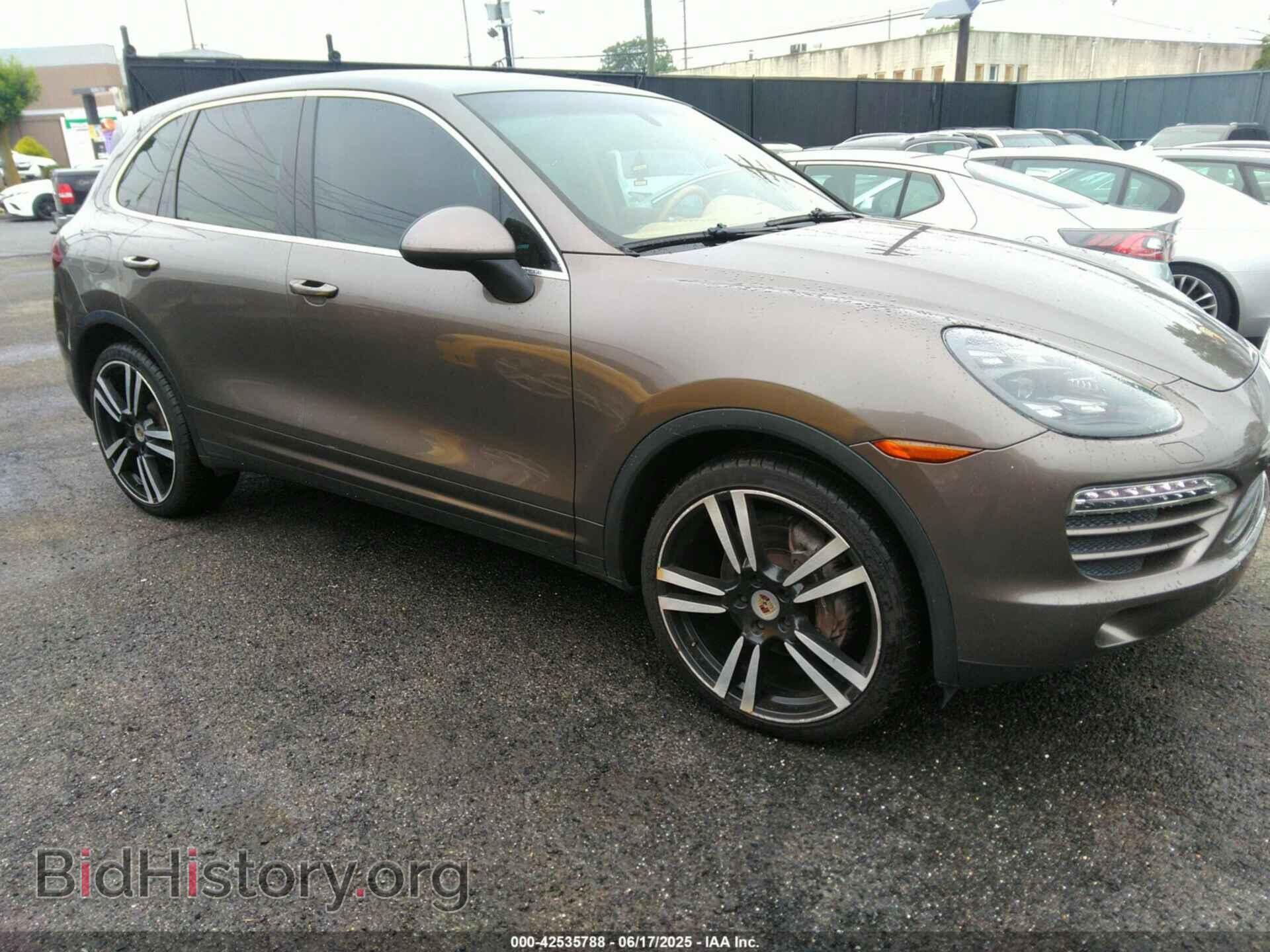 Photo WP1AA2A23CLA06583 - PORSCHE CAYENNE 2012