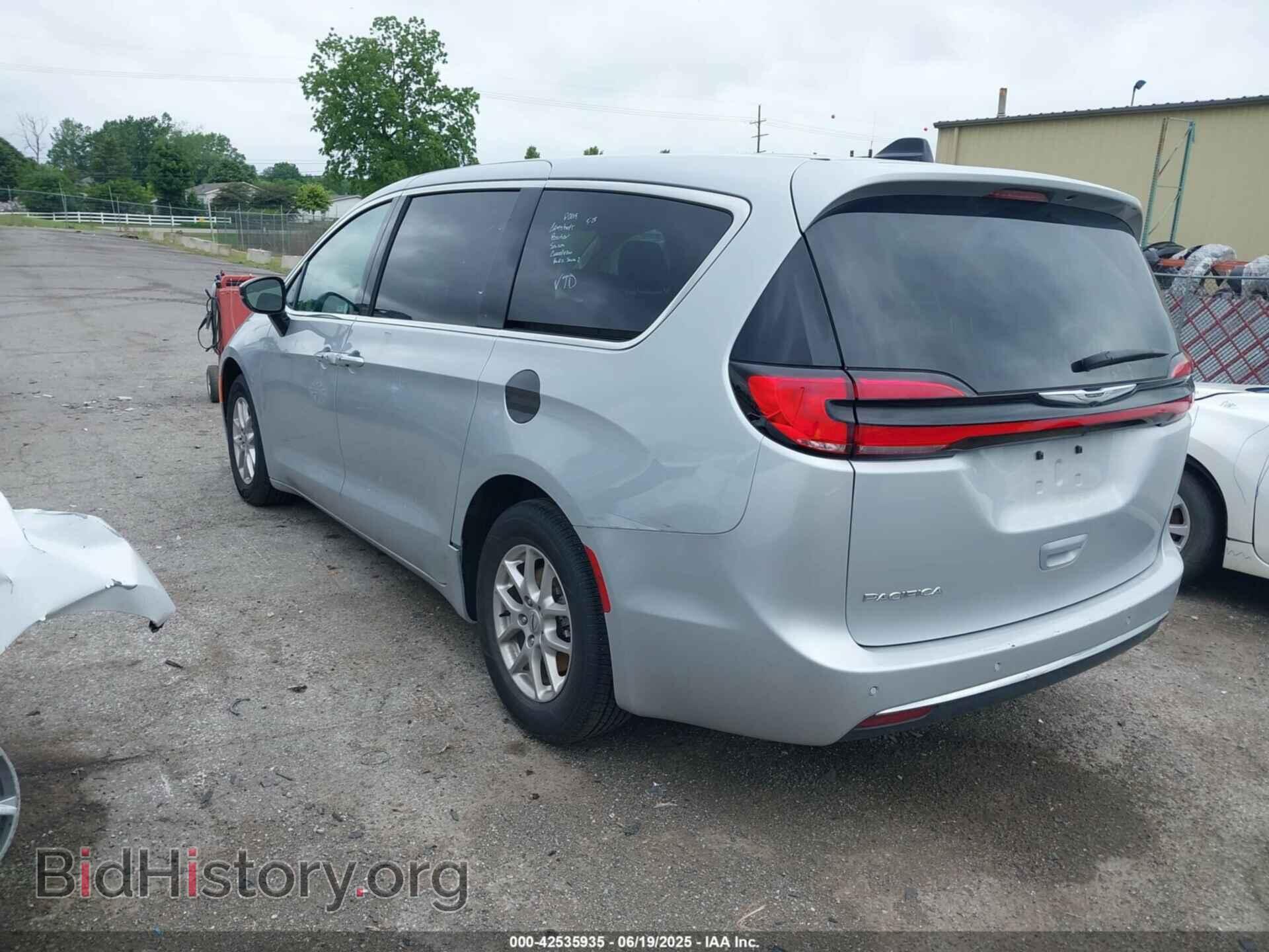 2024 CHRYSLER PACIFICA - VIN: 2C4RC1BG9RR128397 - Фото 3