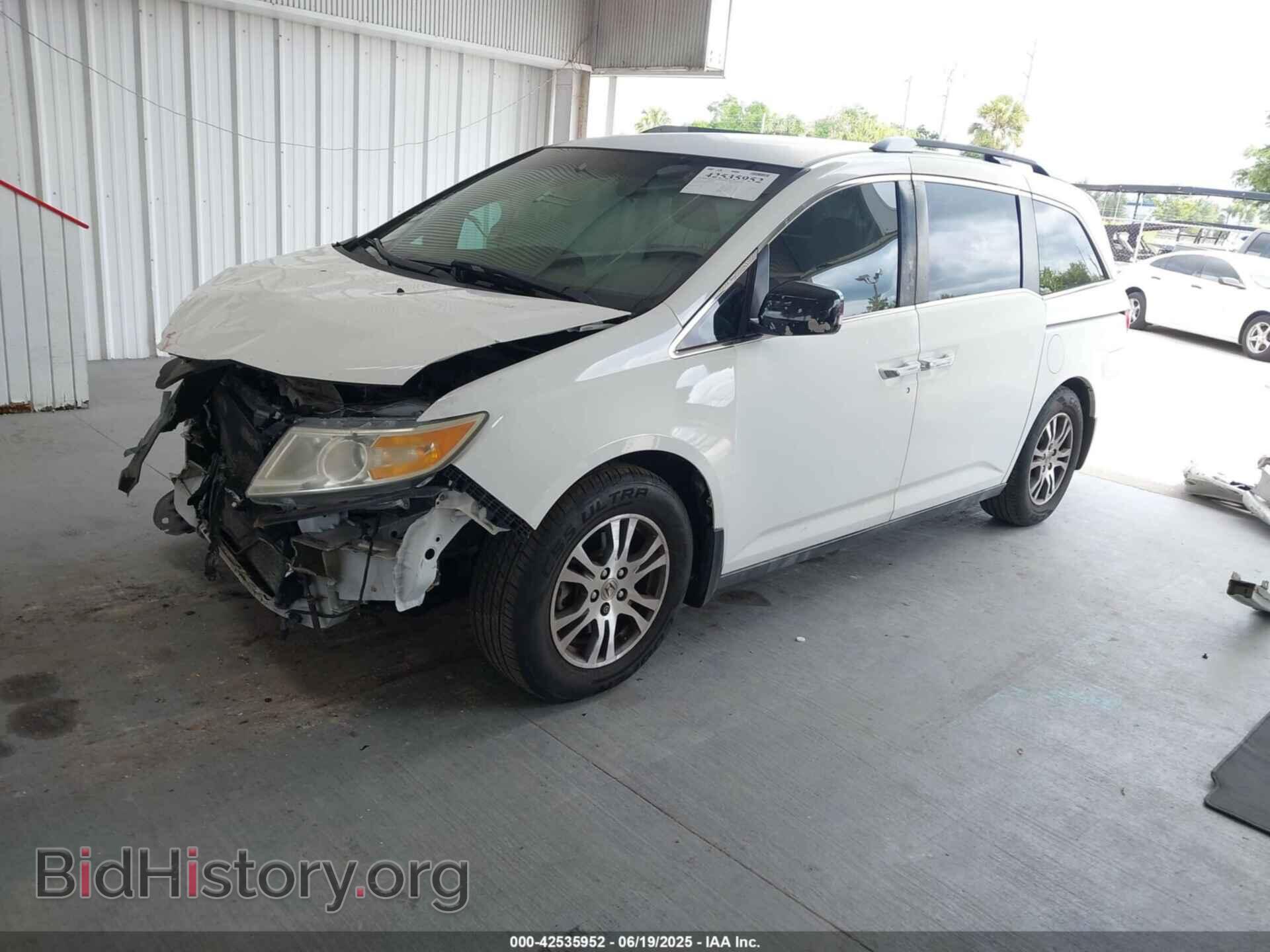 2013 HONDA ODYSSEY - VIN: 5FNRL5H42DB038341 - Фото 2