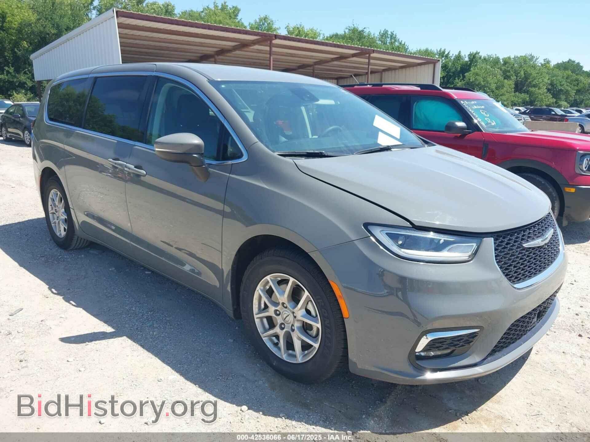 Фотография 2C4RC1BG3PR597465 - CHRYSLER PACIFICA 2023