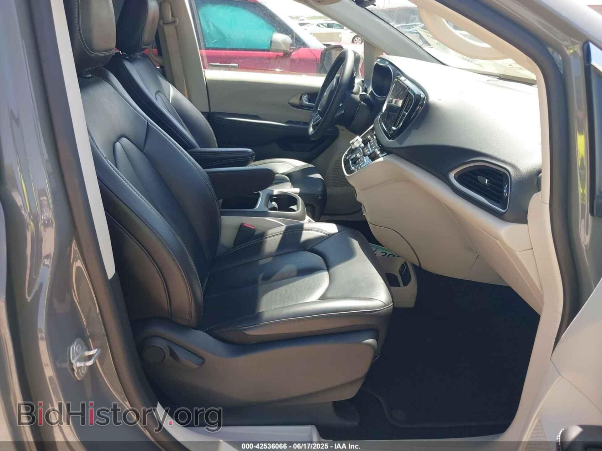 2023 CHRYSLER PACIFICA - VIN: 2C4RC1BG3PR597465 - Photo 5