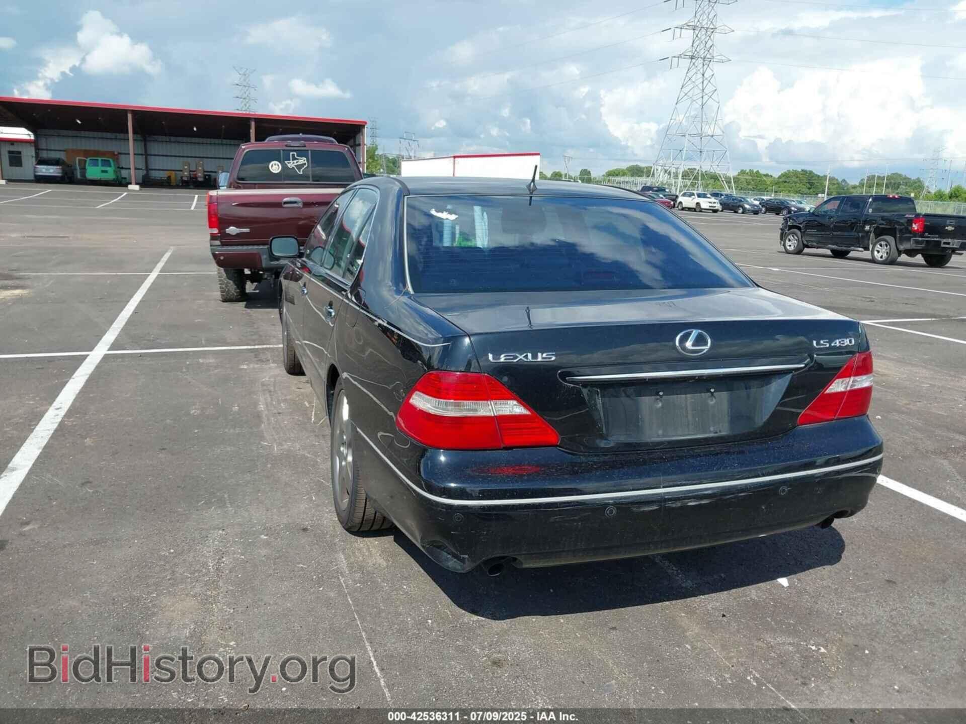 2005 LEXUS LS 430 - VIN: JTHBN36F755015675 - Photo 3
