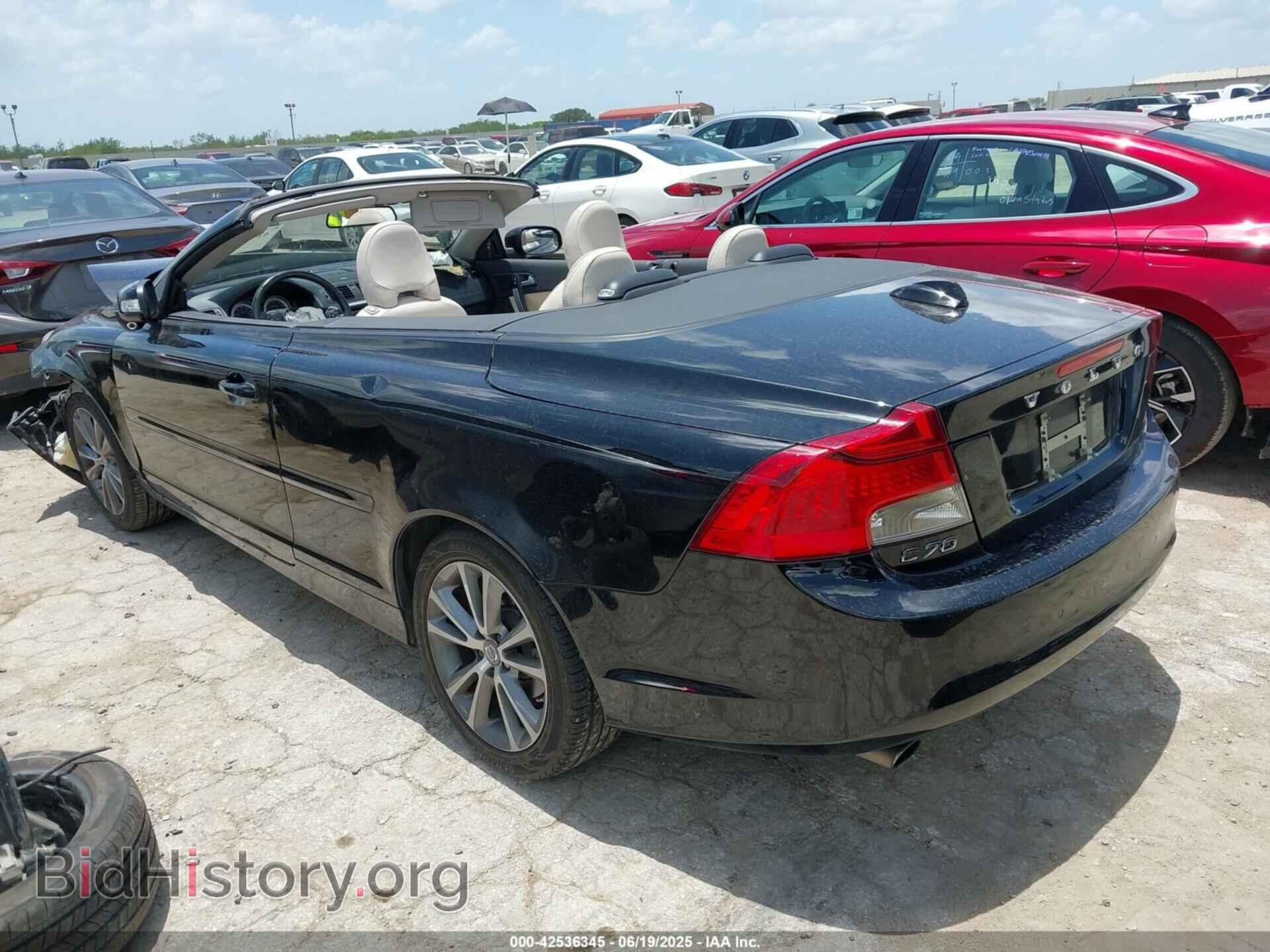 2013 VOLVO C70 - VIN: YV1672MCXDJ140329 - Фото 3