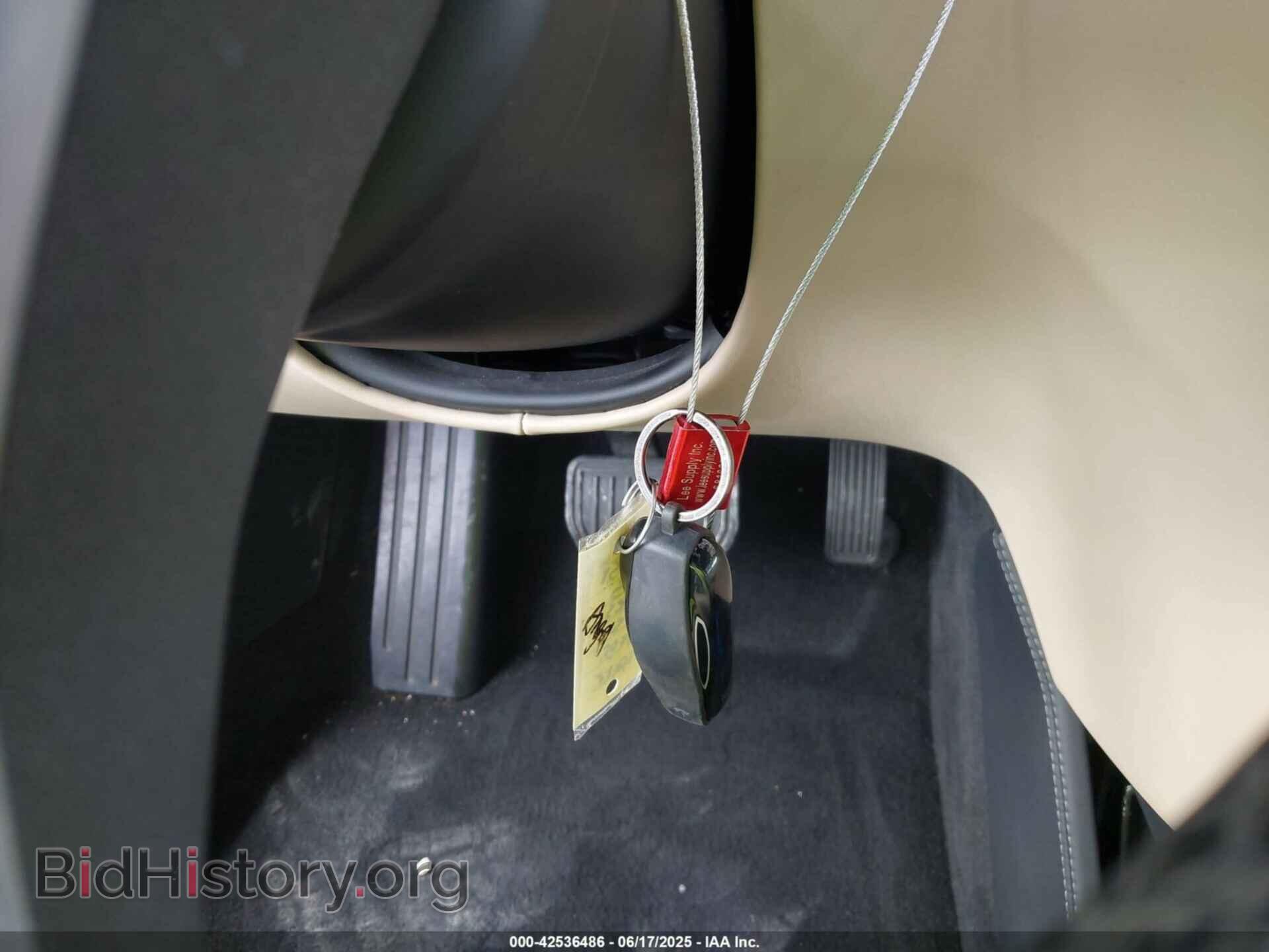 2015 TESLA MODEL S - VIN: 5YJSA1H20FF093565 - Photo 11