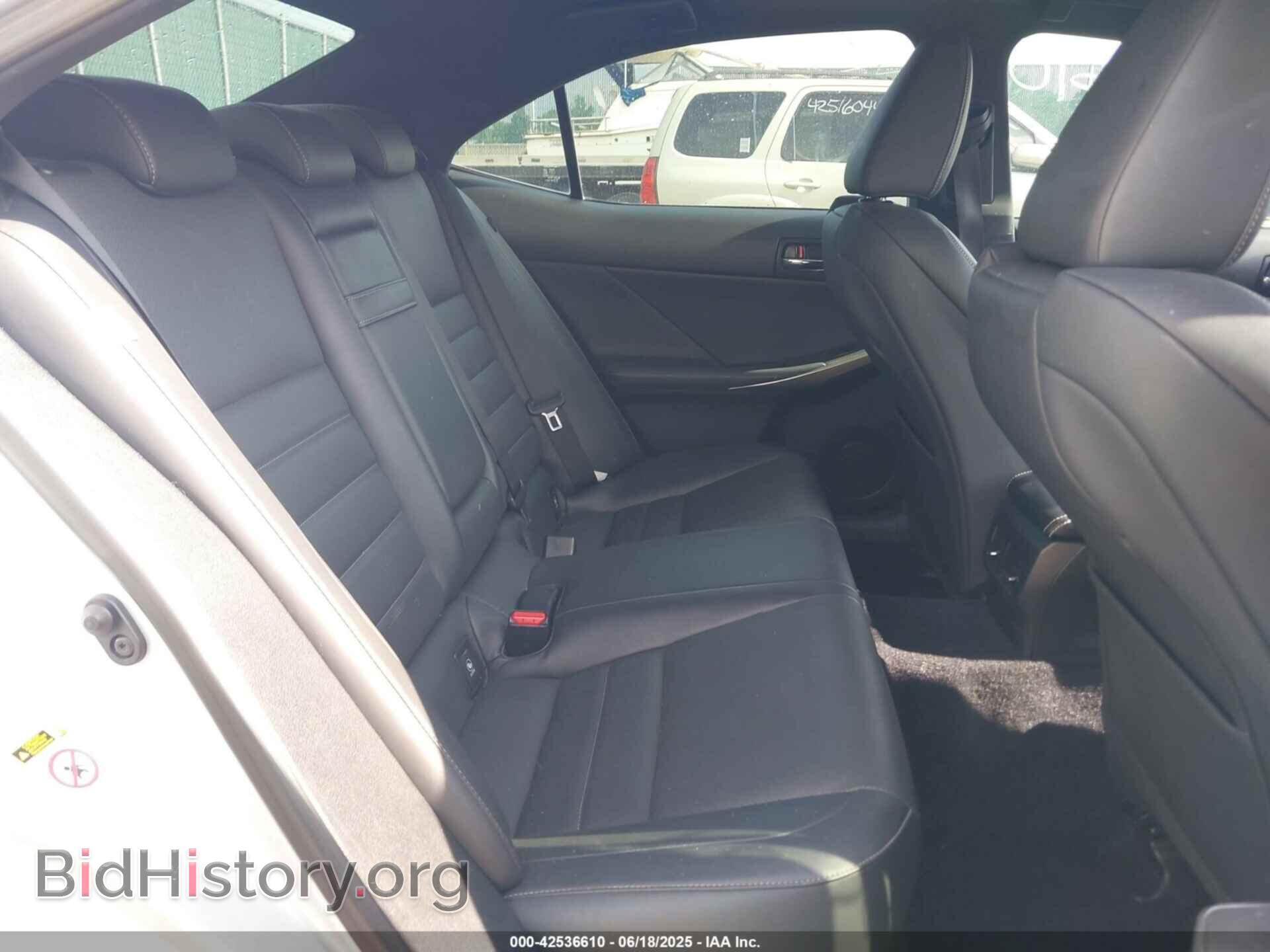 2014 LEXUS IS 350 - VIN: JTHCE1D23E5000664 - Photo 8