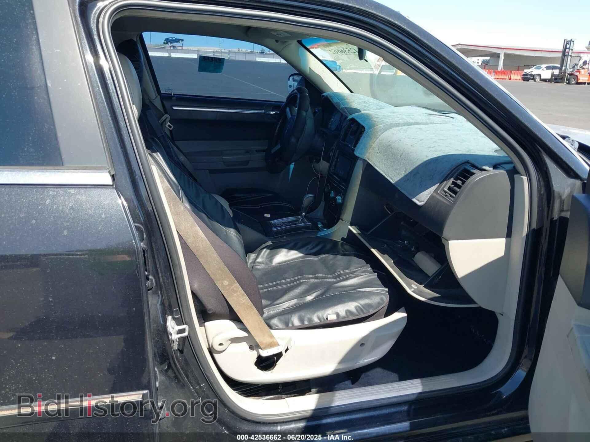 2007 CHRYSLER 300 - VIN: 2C3KA53G97H752933 - Фото 5