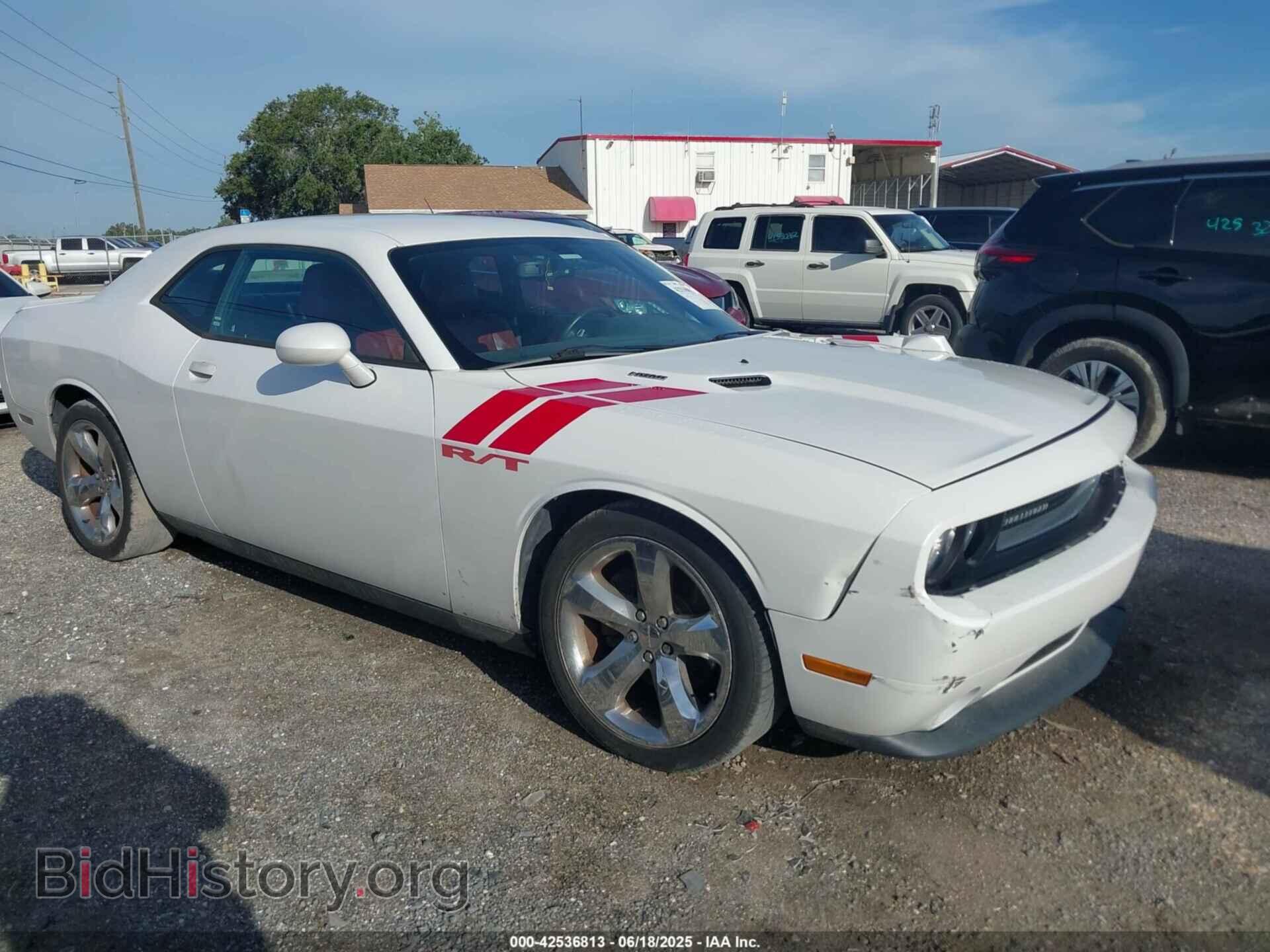 Photo 2C3CDYBT6EH185590 - DODGE CHALLENGER 2014