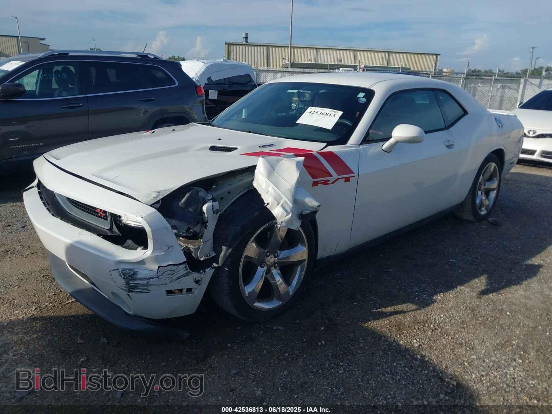 2014 DODGE CHALLENGER - VIN: 2C3CDYBT6EH185590 - Фото 2