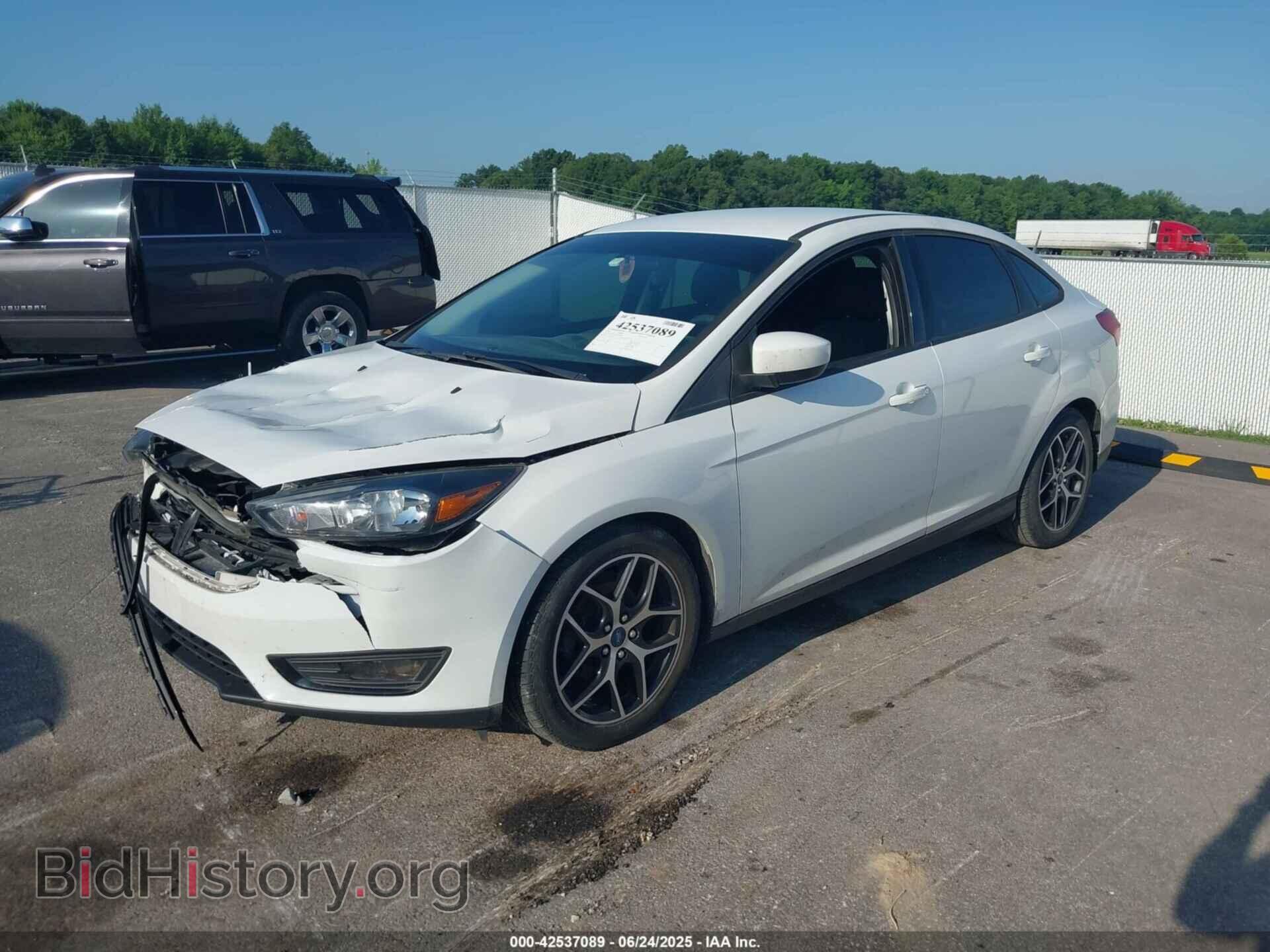 2018 FORD FOCUS - VIN: 1FADP3F2XJL276733 - Фото 2