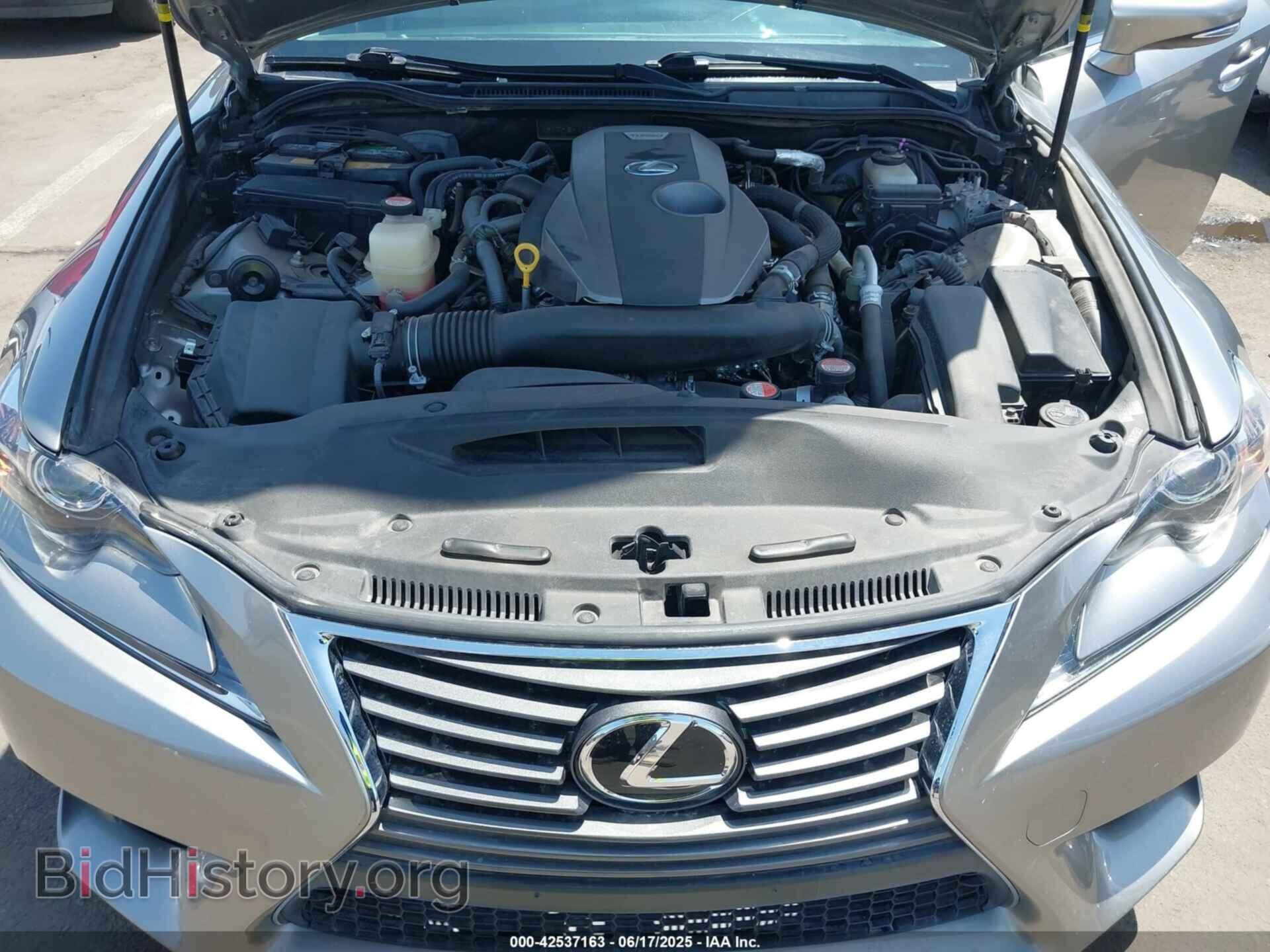 2016 LEXUS IS 200T - VIN: JTHBA1D20G5011969 - Фото 10
