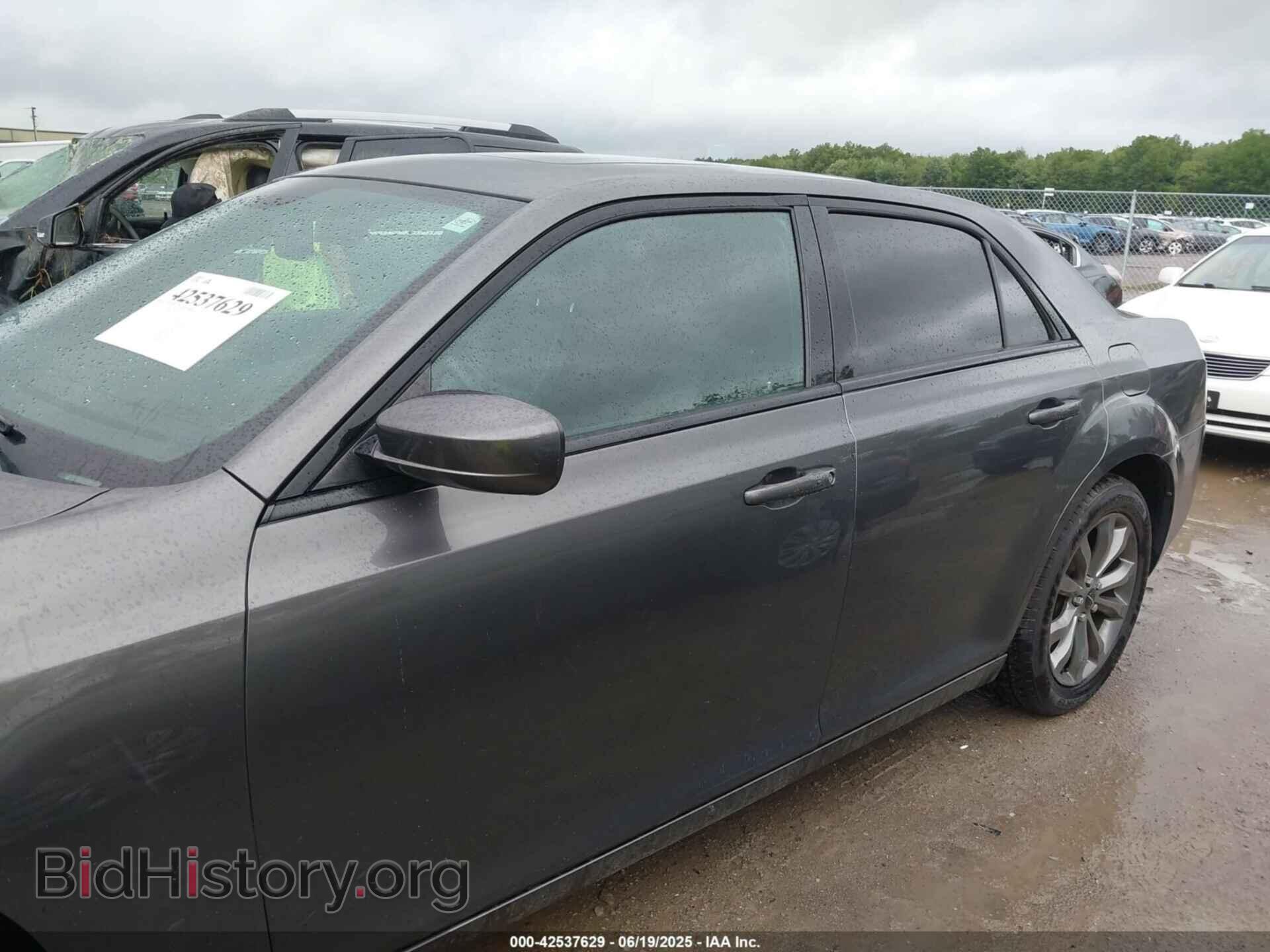 2014 CHRYSLER 300 - VIN: 2C3CCAGG8EH283929 - Фото 14