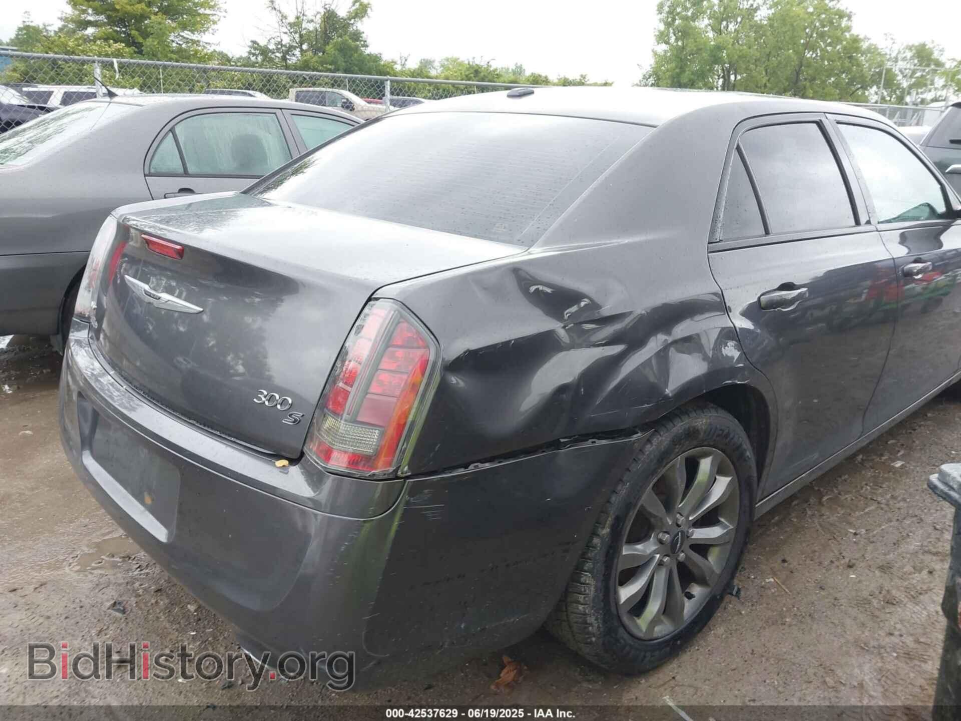 2014 CHRYSLER 300 - VIN: 2C3CCAGG8EH283929 - Фото 6