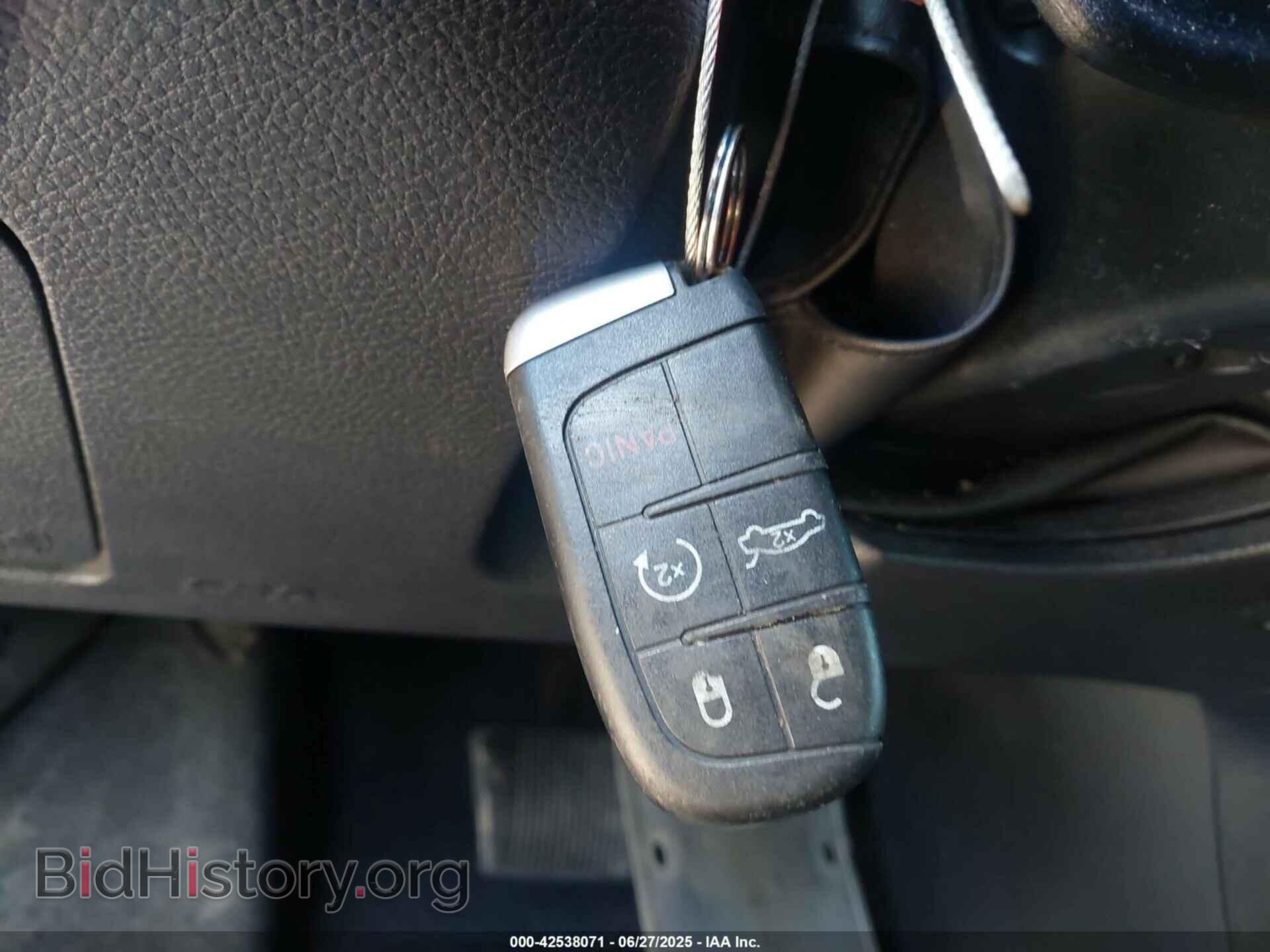 2016 CHRYSLER 200 - VIN: 1C3CCCAB2GN167015 - Фото 11