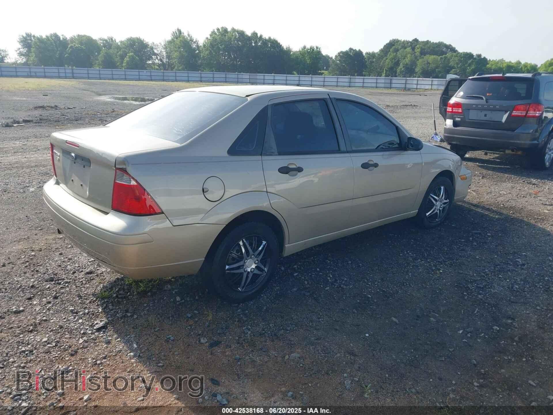 2007 FORD FOCUS - VIN: 1FAHP34N37W198933 - Фото 4