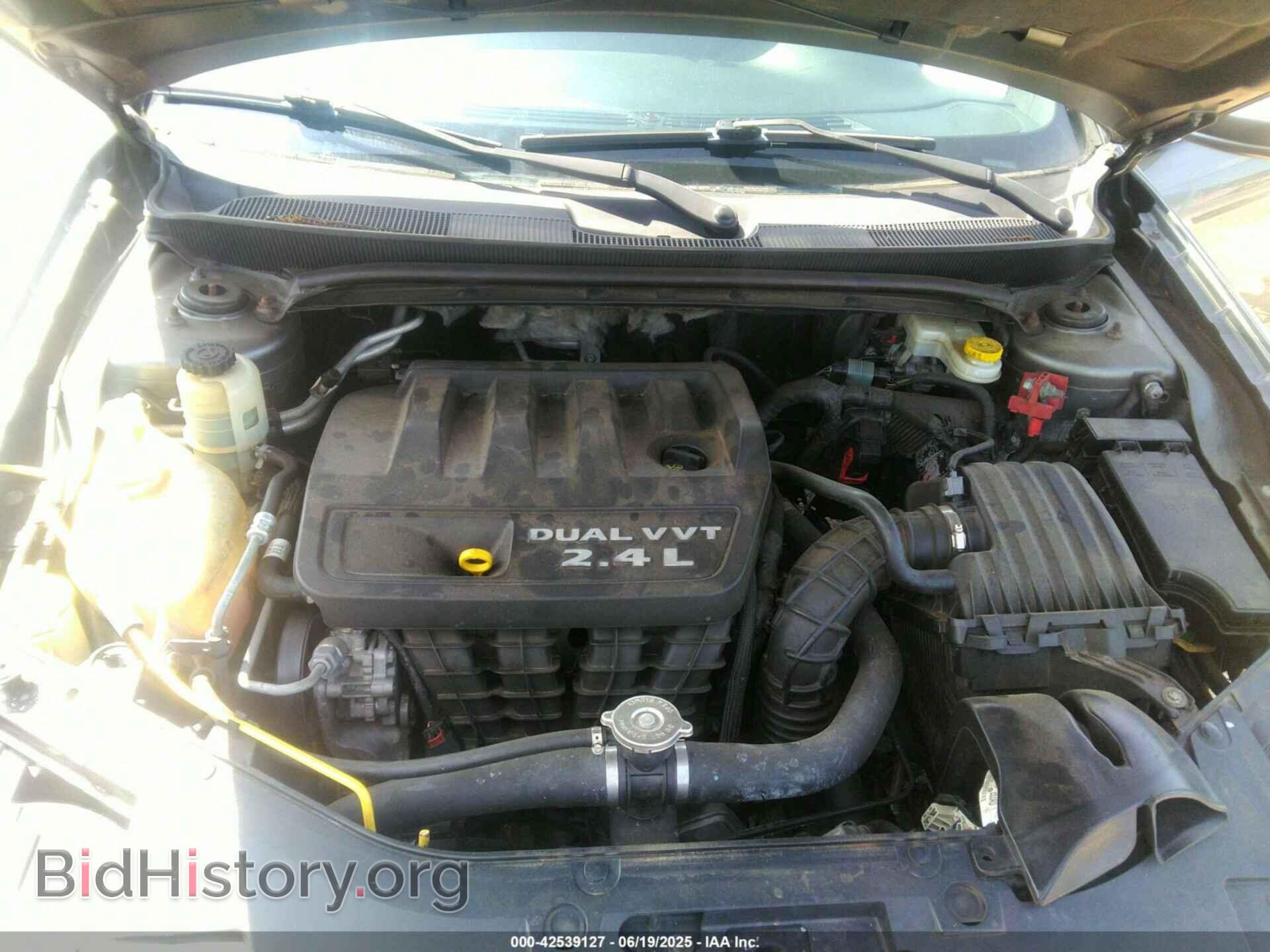 2013 CHRYSLER 200 - VIN: 1C3CCBBBXDN687192 - Фото 10