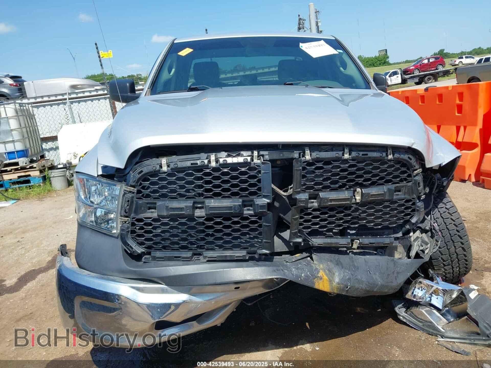 2018 RAM 1500 - VIN: 1C6RR7FT8JS142214 - Фото 11